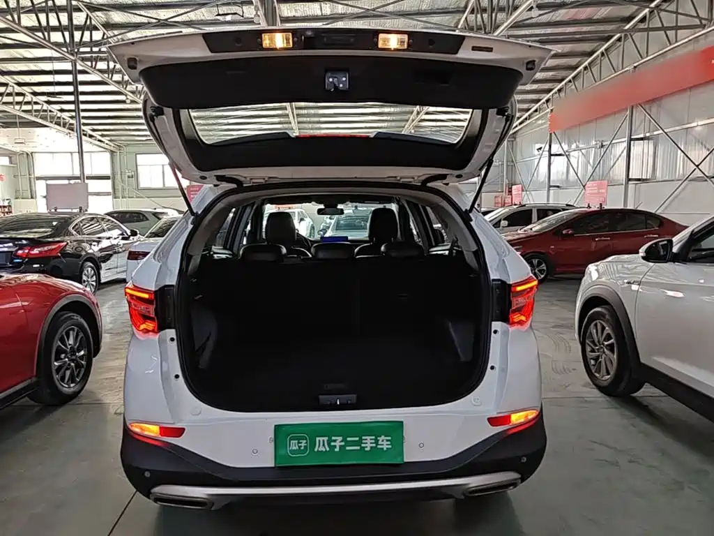 Soueast DX7 2019 2018 Prime 1.8T DCT Luxury (China V)
