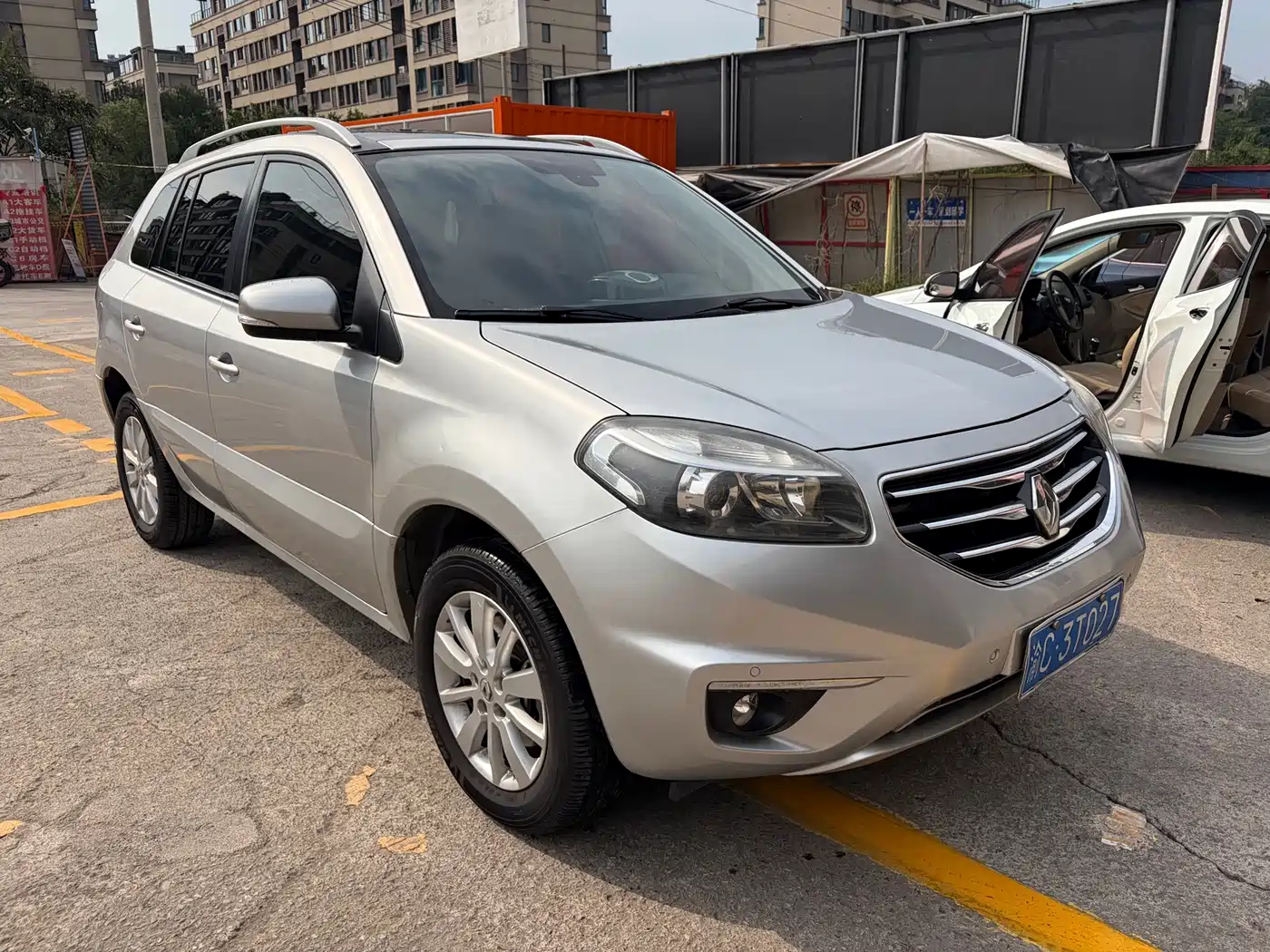 Renault Koleos (Import) 2014 2014 2.5L 4WD Comfort Edition