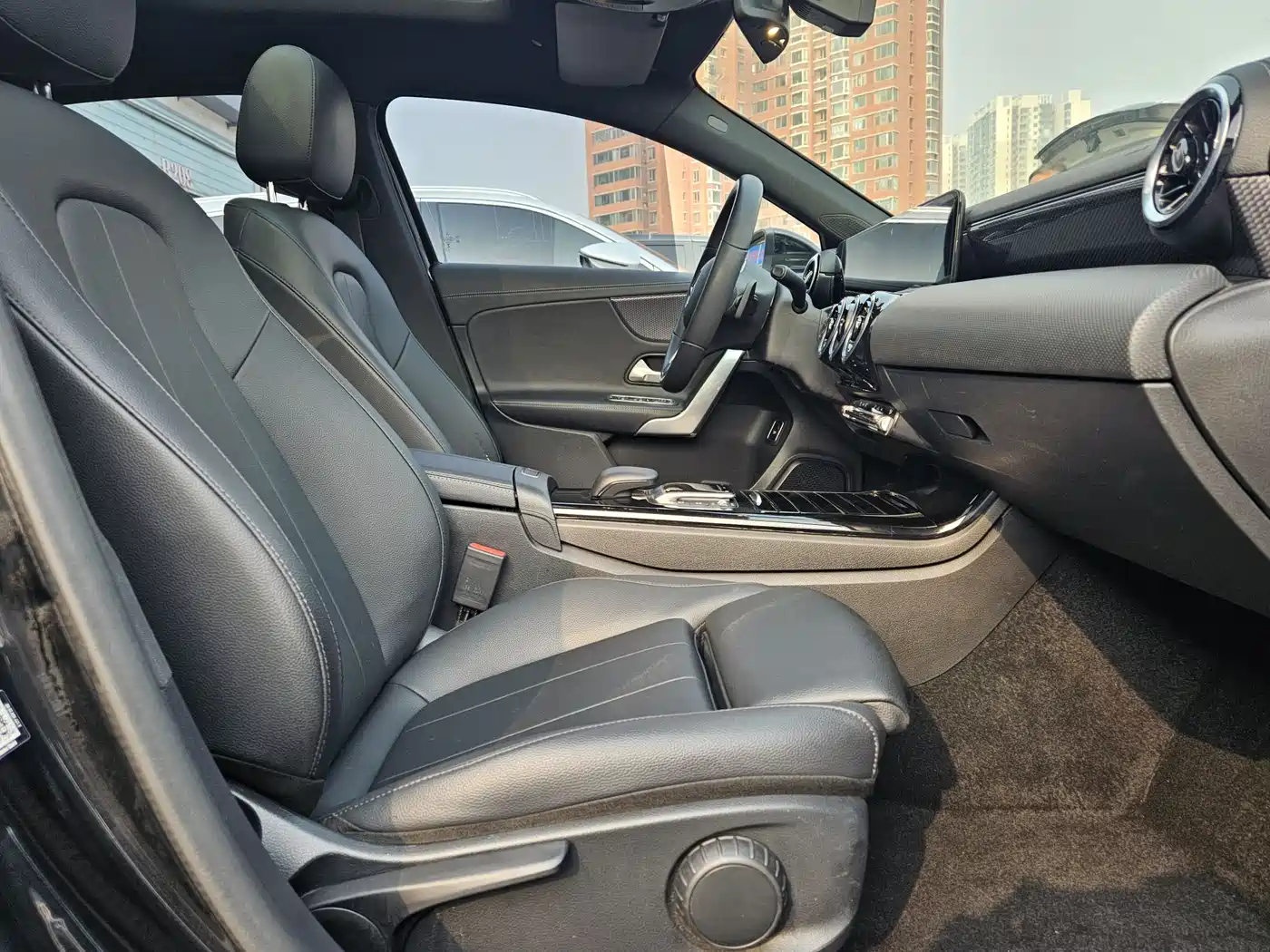 Mercedes-Benz A-Class 2020 Facelift A 200 L Sport Sedan Fashion фото 12