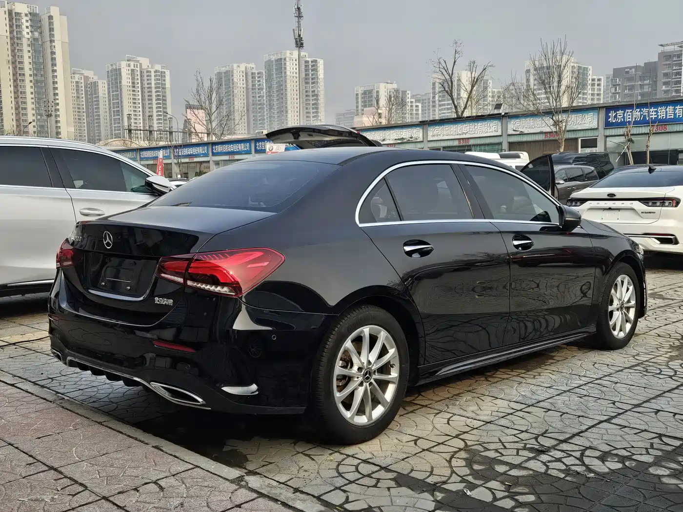 Mercedes-Benz A-Class 2020 Facelift A 200 L Sport Sedan Fashion фото 4