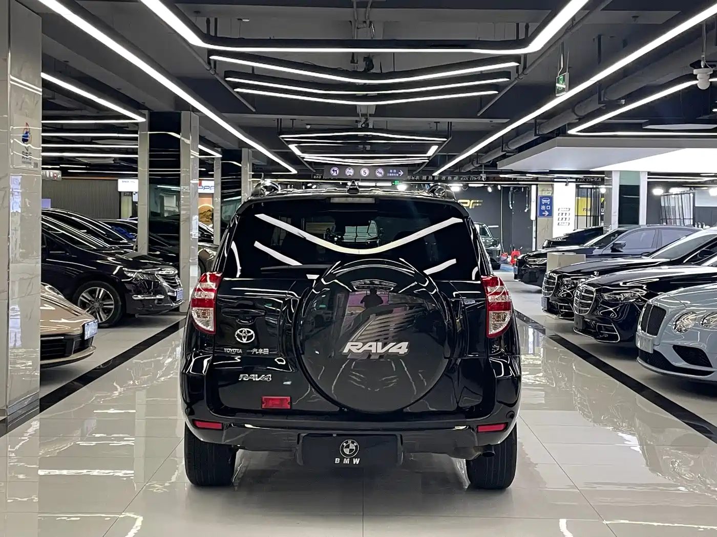 Toyota RAV4 Rongfang 2009 2.0L Automatic Classic Edition фото 43