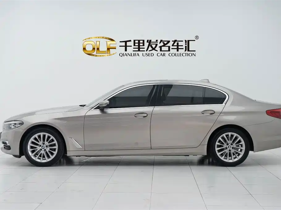 BMW 5 Series 2020 525Li Luxury Package фото 8