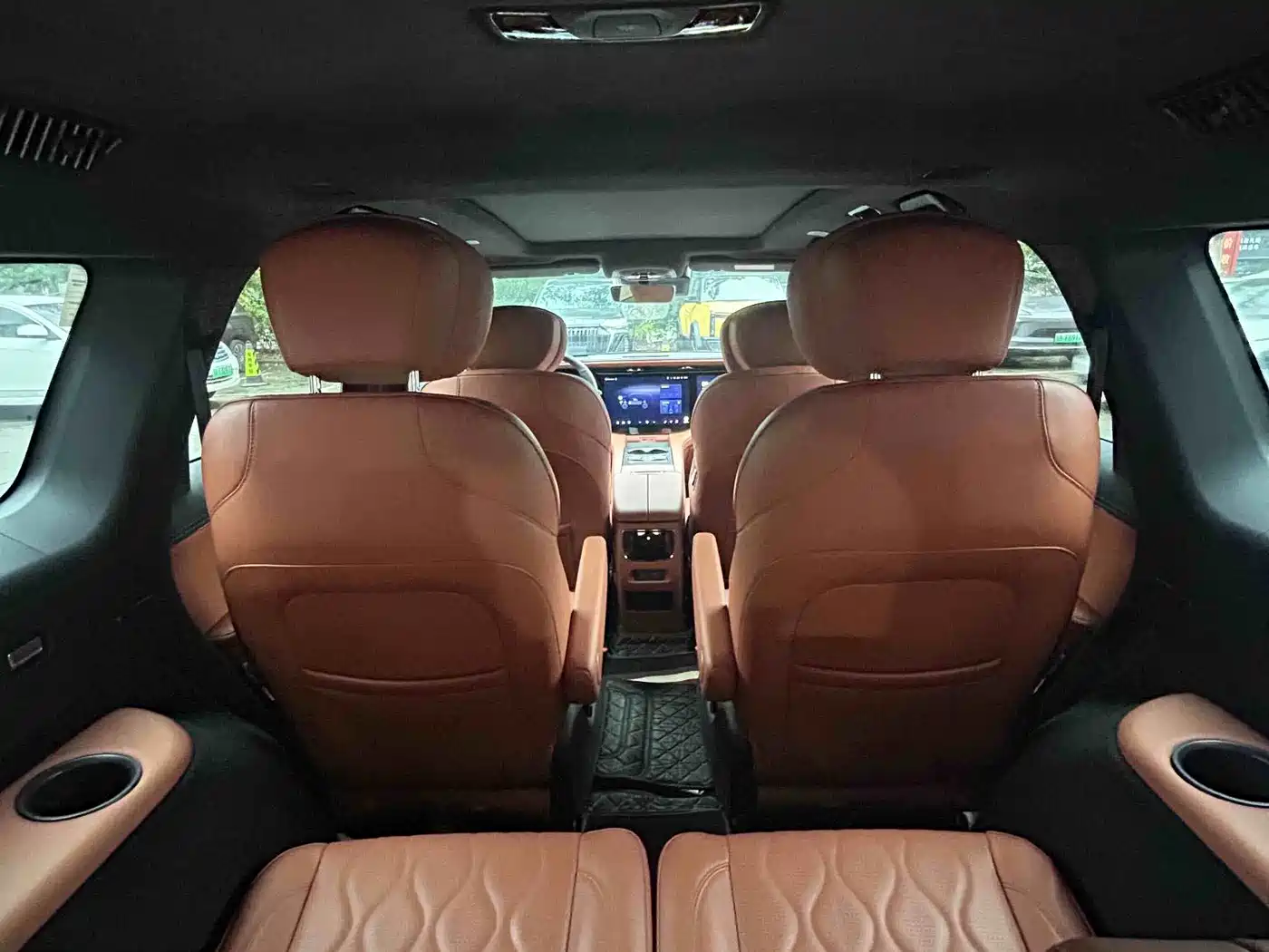Exeed Landmark C-DM 2025 2025 180 Ultra Long Range AWD (6-Seater)