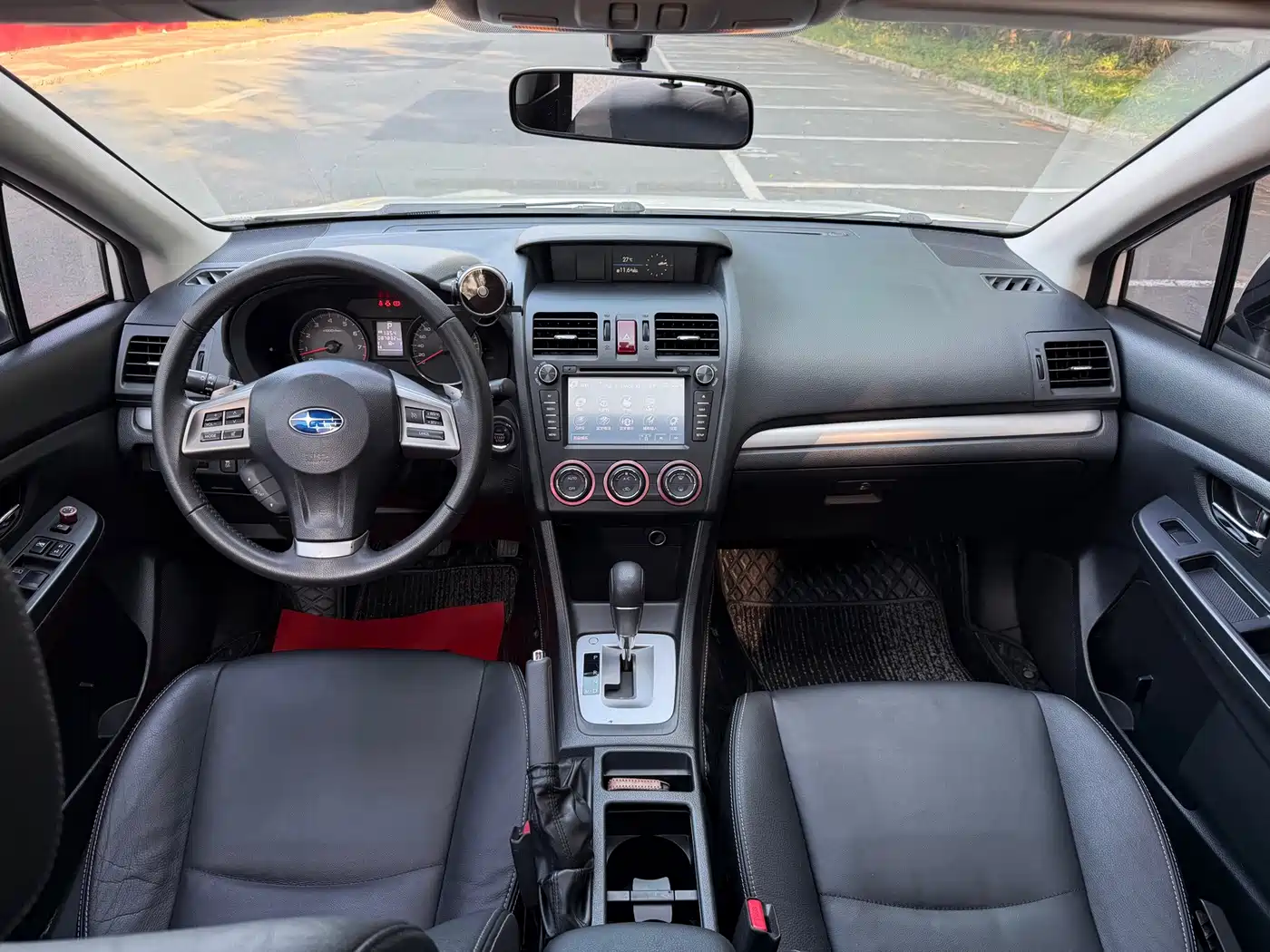 Subaru XV 2015 2014 2.0i Luxury