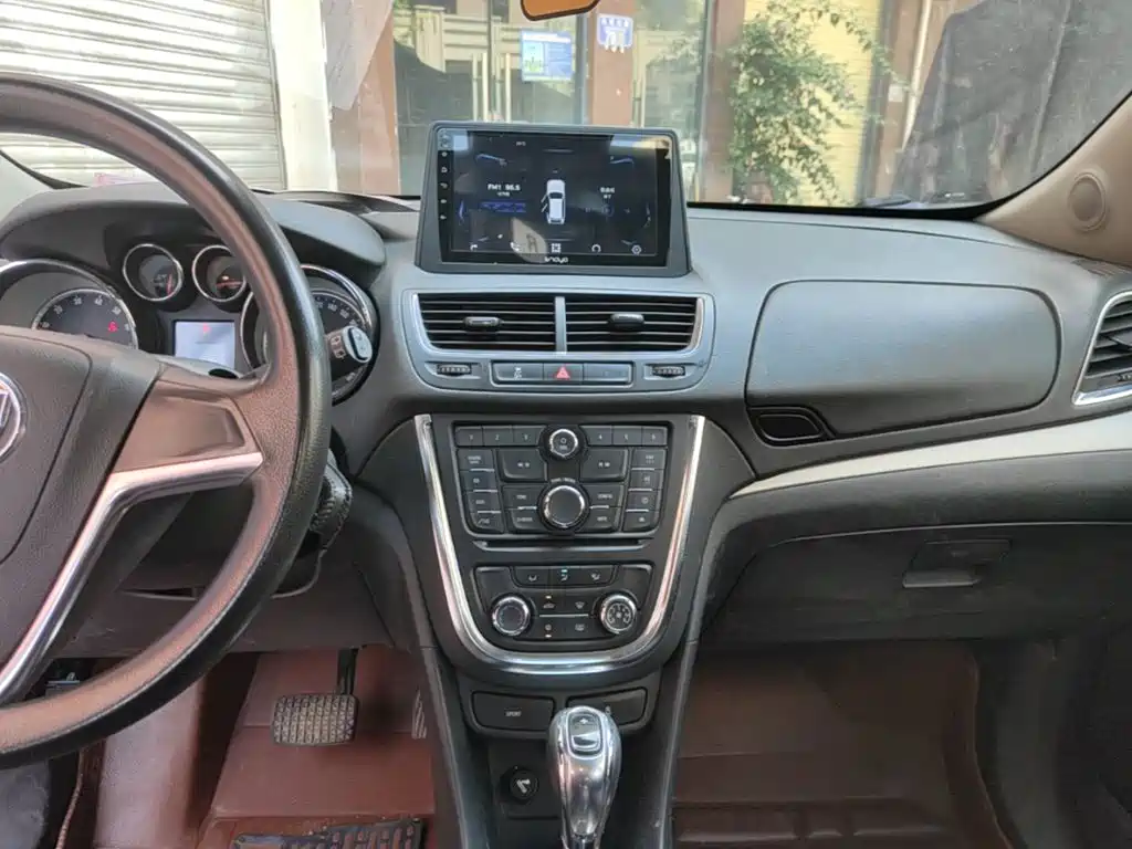 Фото 9 - Buick Encore