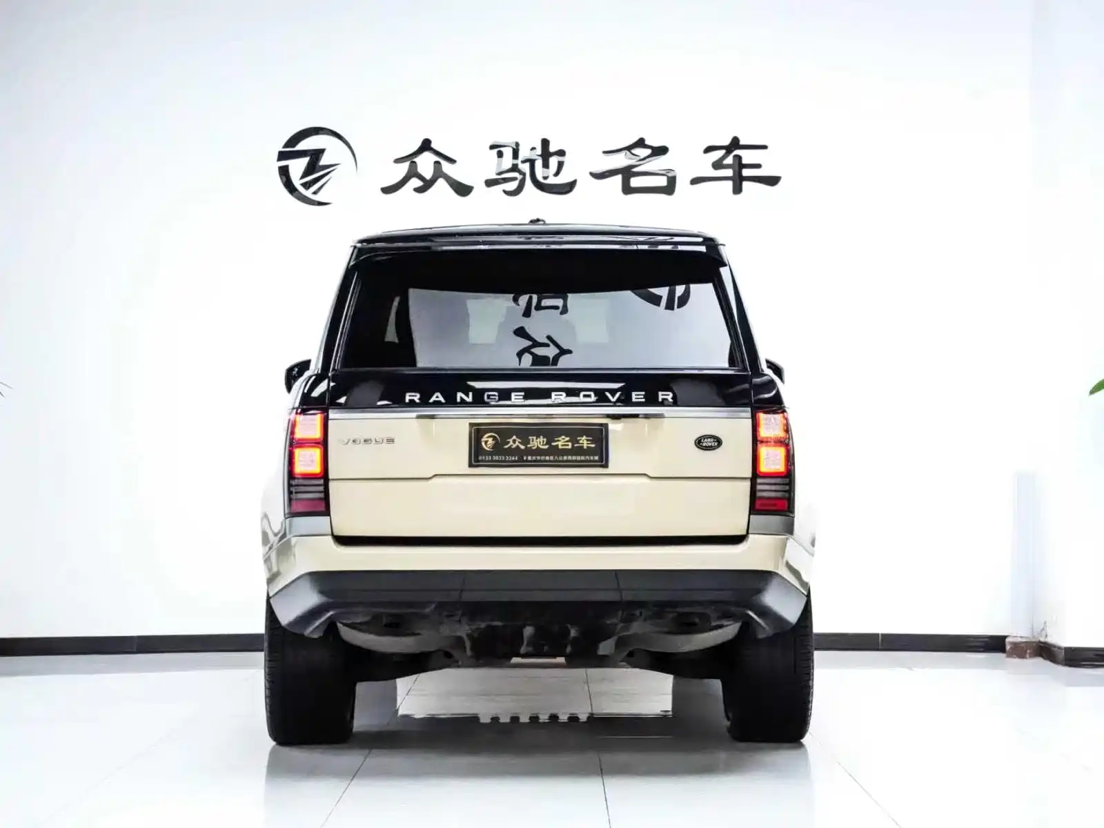 Фото 11 - Land Rover Range Rover