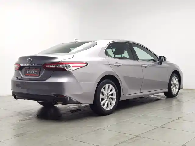 Toyota Camry 2021 2.0G Luxury Edition — фото 2
