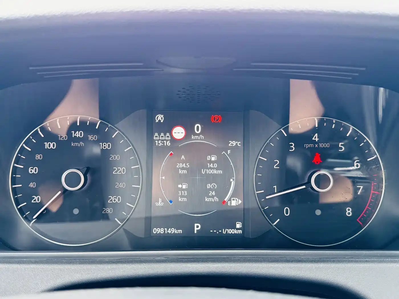 Land Rover Range Rover Velar, миниатюра 12