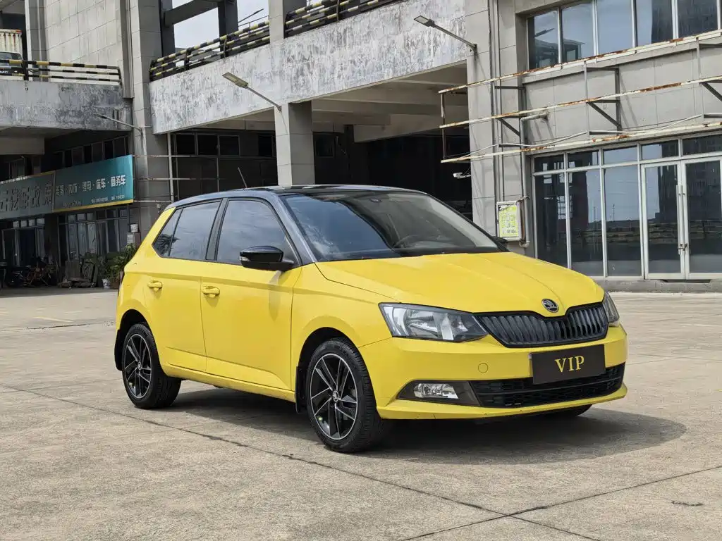 Photo 3 - Škoda Fabia