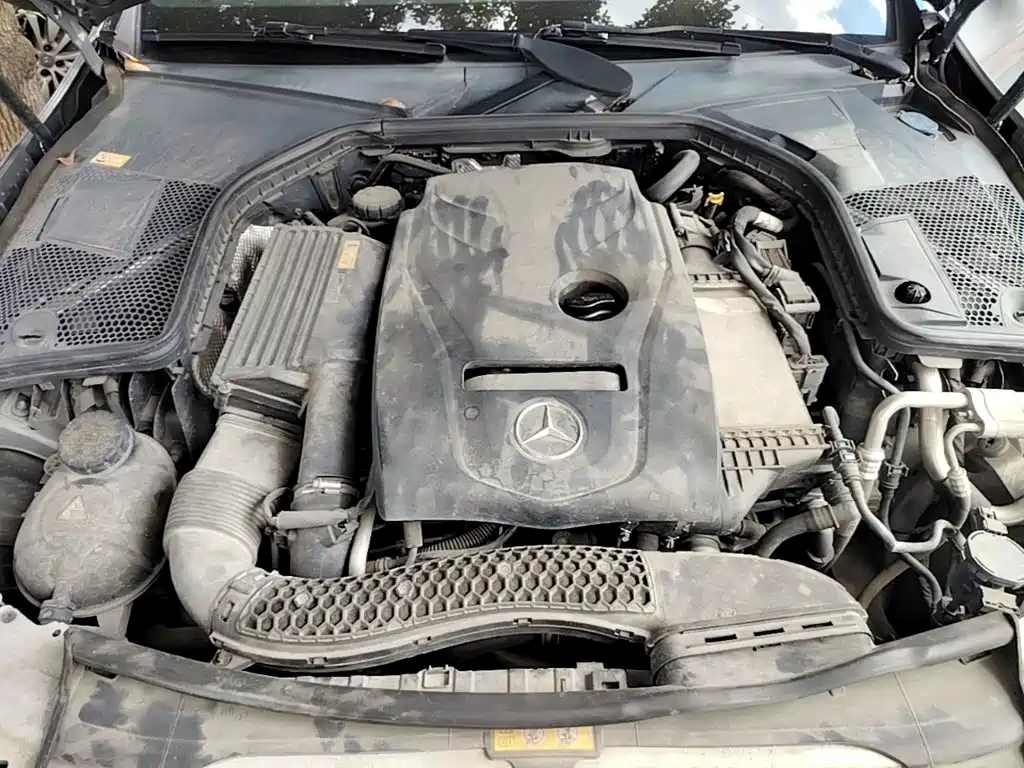 Фото 20 - Mercedes-Benz C-Class
