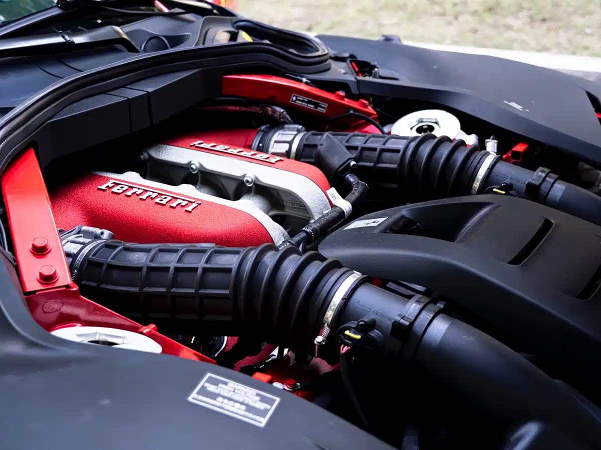 Ferrari Purosangue 2024 2023 6.5L V12