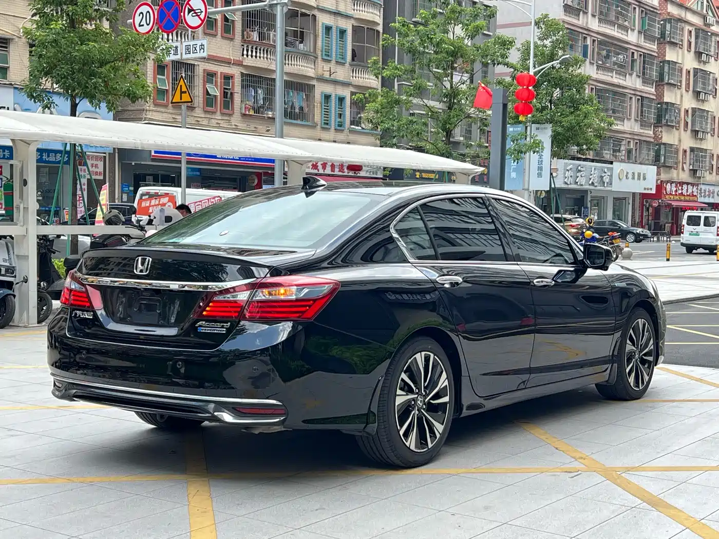 HONDA ACCORD