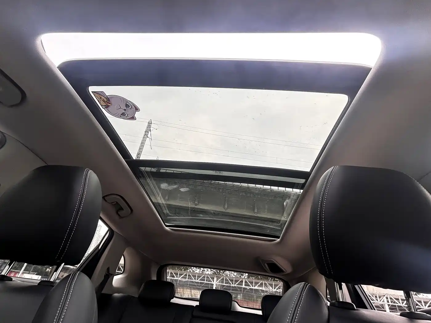 Dongfeng Aeolus Dongfeng Fengshen AX7 2019 2019 1.6T Automatic AI Pioneer (China V)