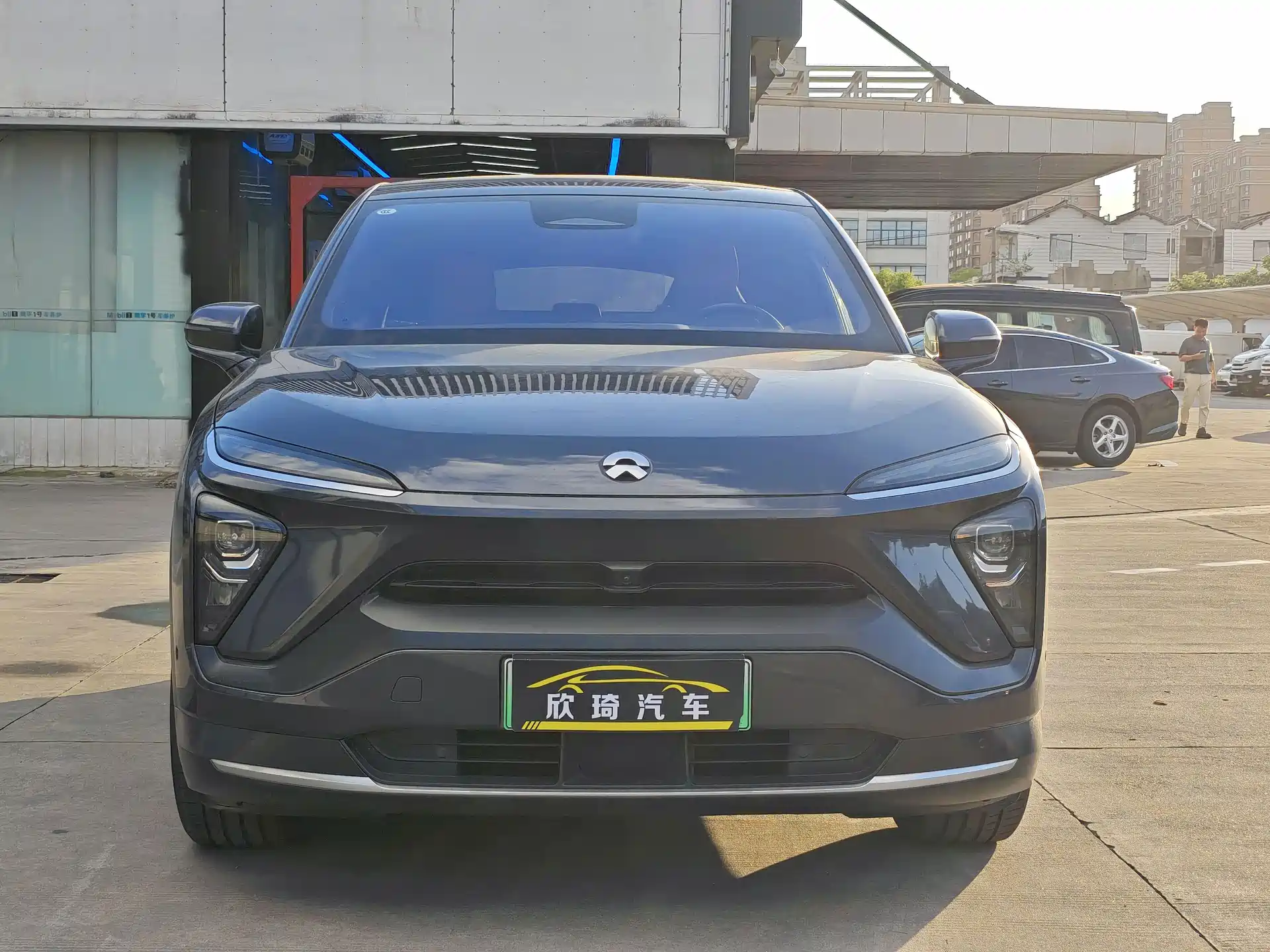 Photo 2 - NIO EC6