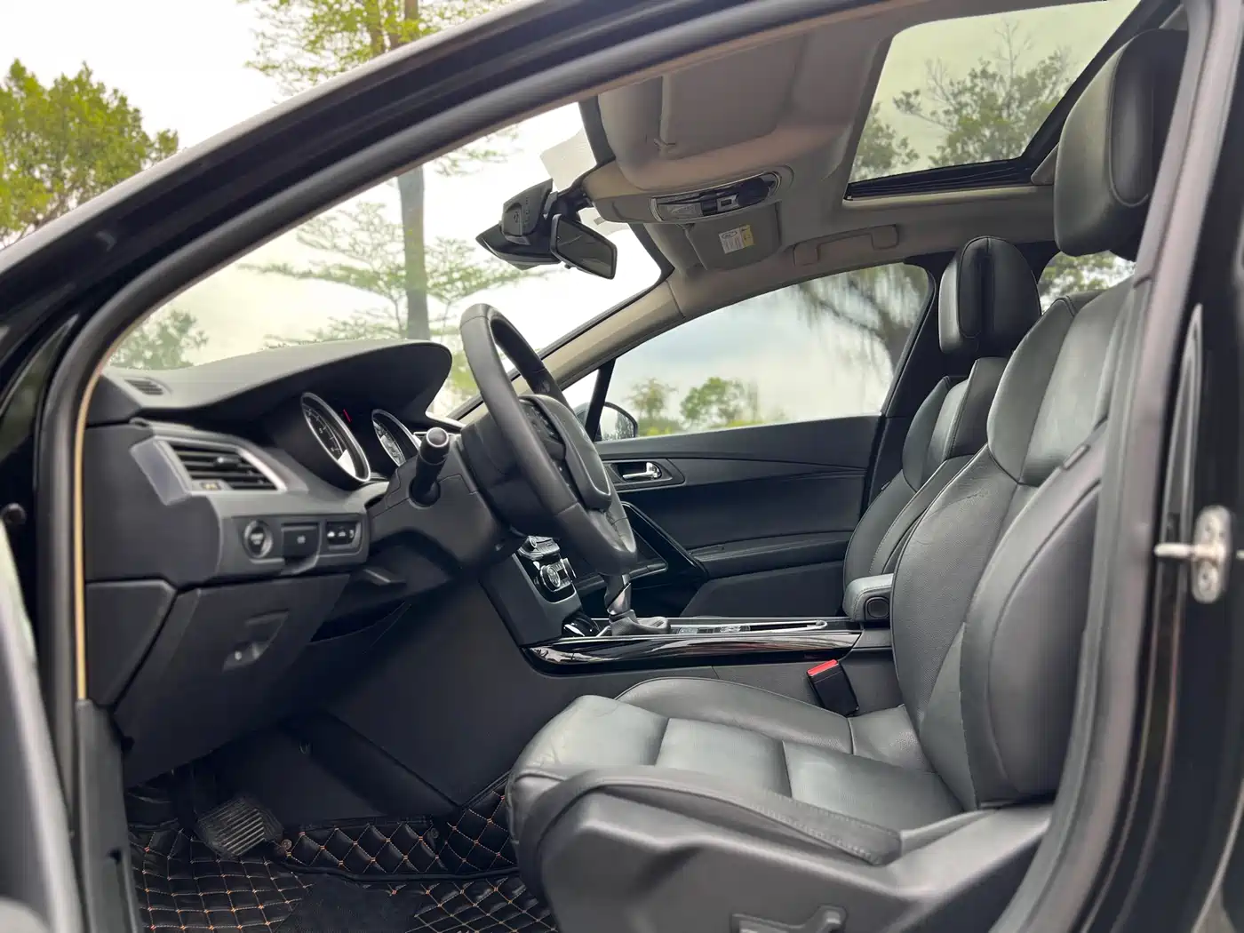 Peugeot 508 2015 1.6THP Auto Excellence Edition фото 8