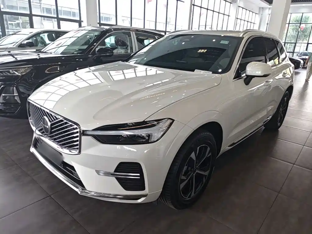 Volvo XC60 2026 2026 Model B5 AWD Smart Elite Luxury