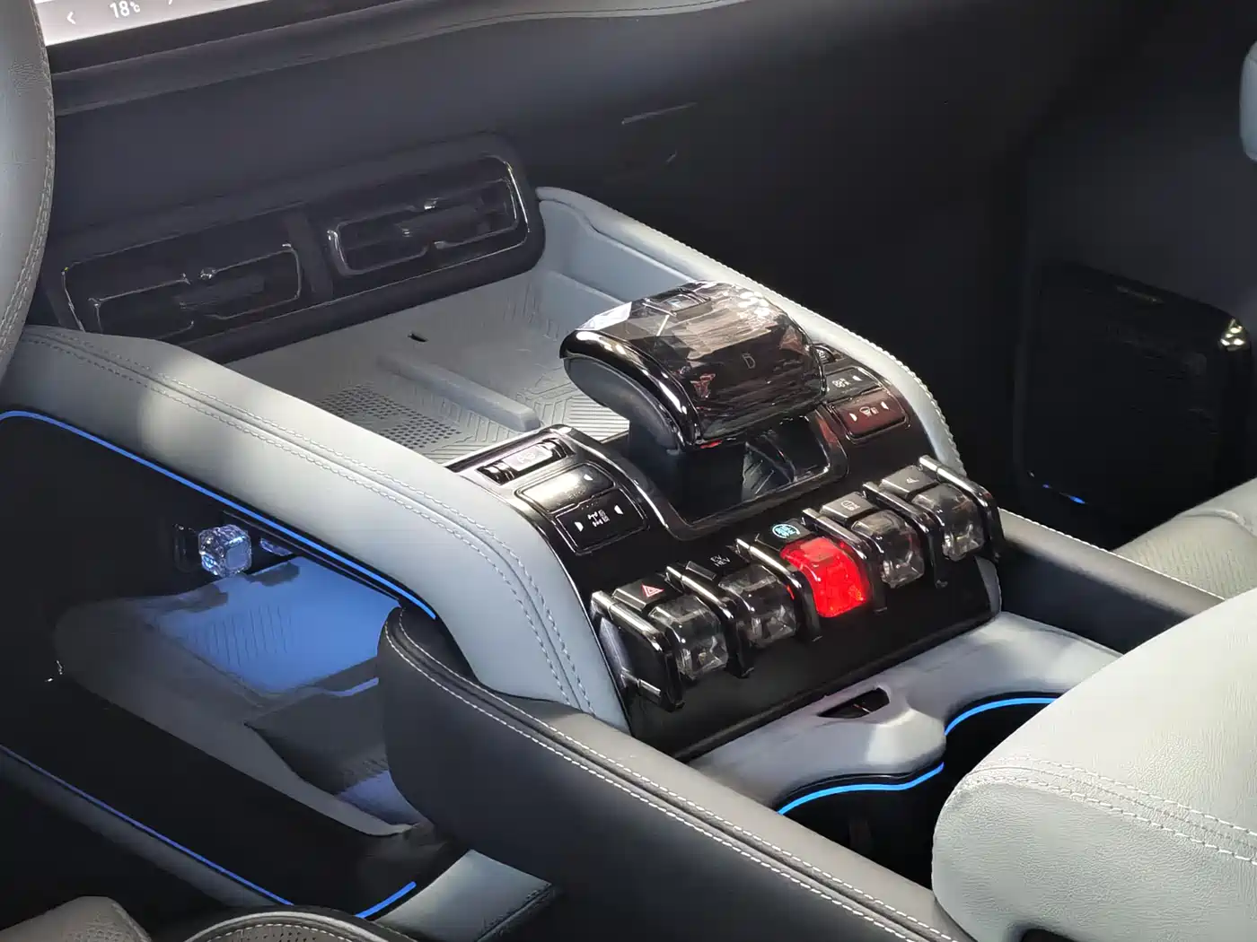 FANG CHENG BAO LEOPARD 5