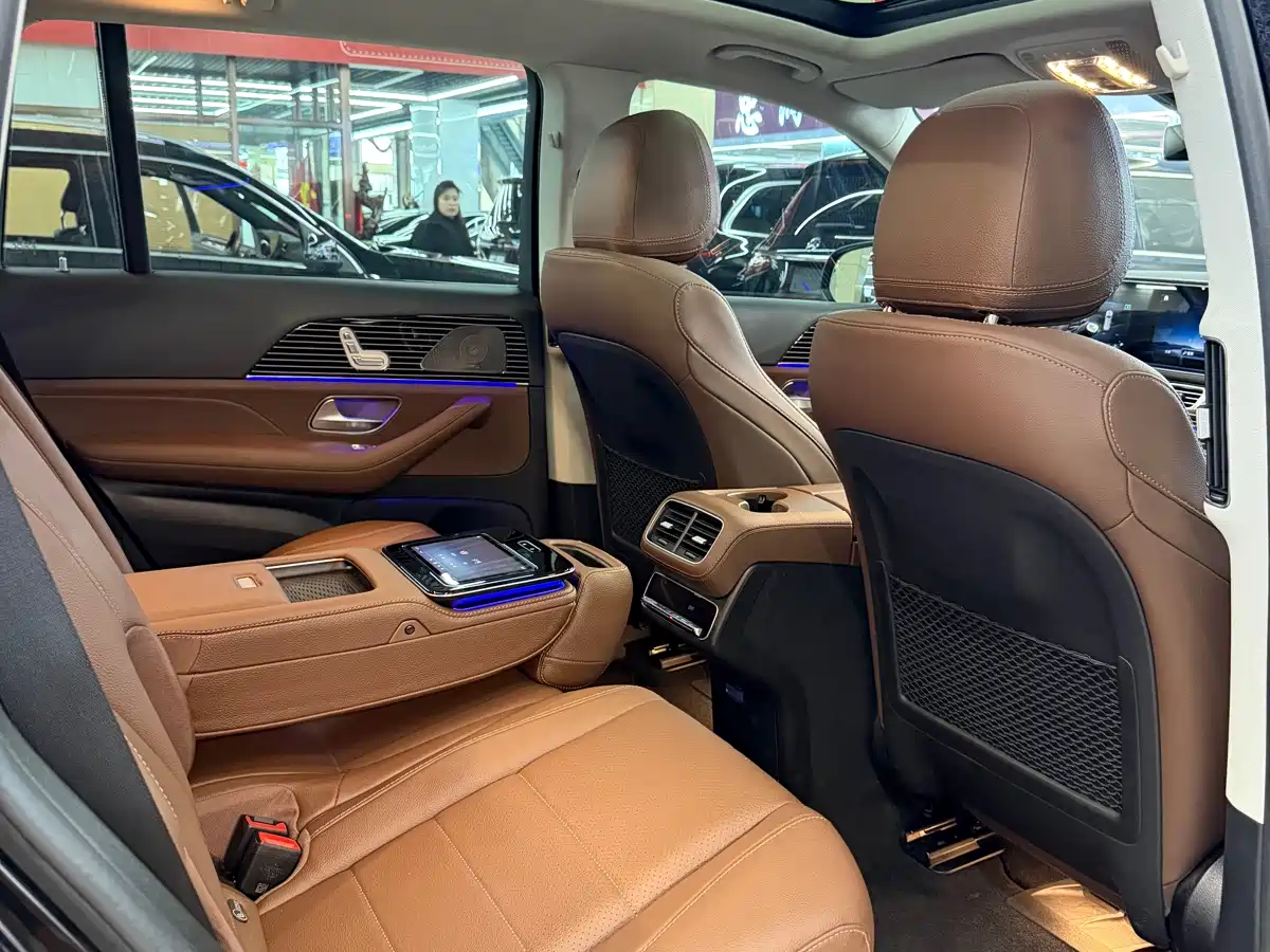 Mercedes-Benz GLS 2024 GLS 400 4MATIC фото 15
