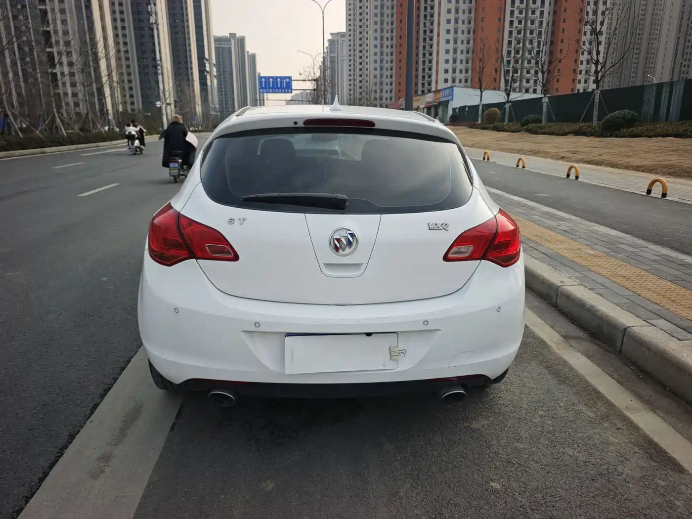 Buick Excelle 2014 XT 1.6T Automatic Cutting-edge Sport фото 10
