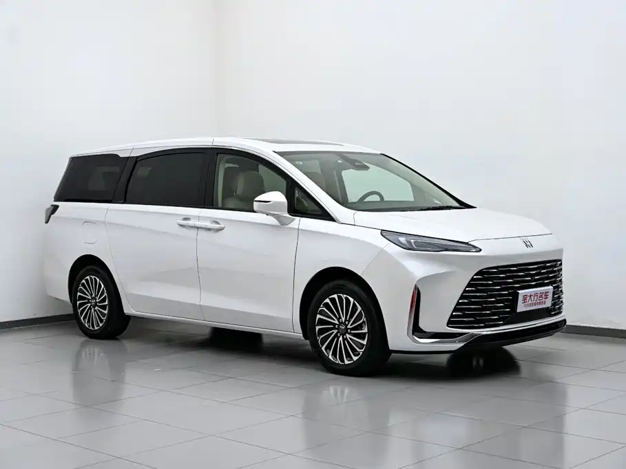 Buick GL8 New Energy 2026 2025 Landlux Smart Edition 7-seater