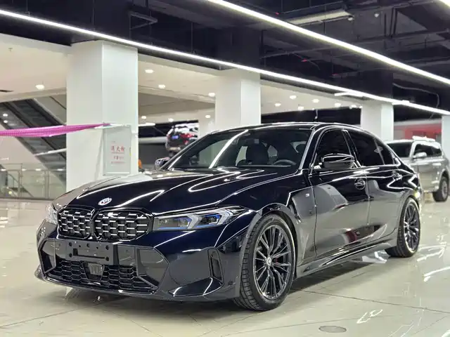 BMW 3 330Li, M Чёрный спорт-пакет