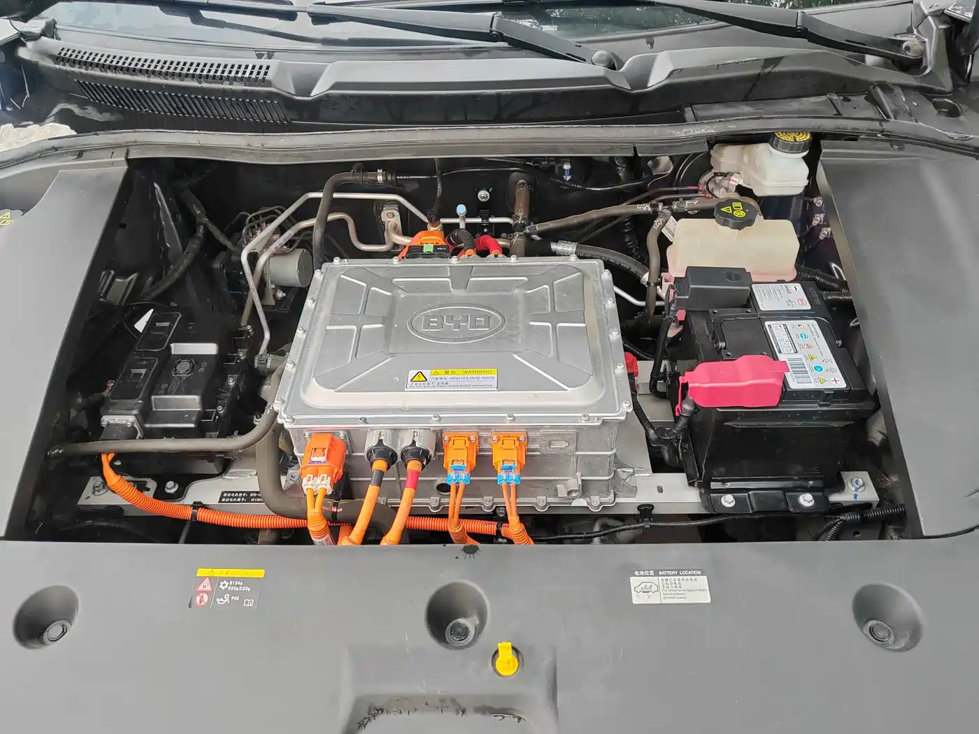 BYD Qin New Energy 2019 Long Range Edition Premium фото 14
