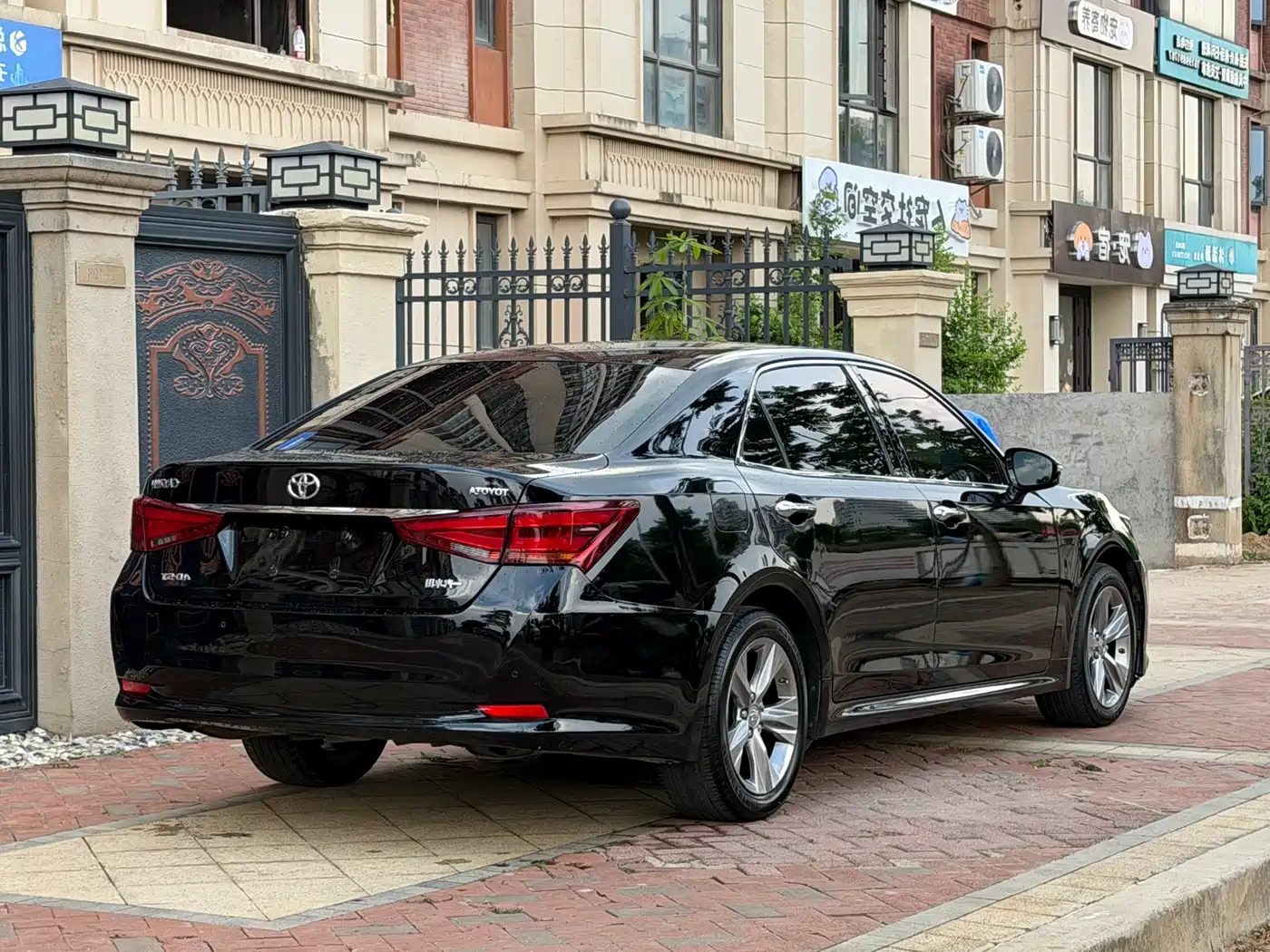 Toyota Crown 2015 2.0T Fashion фото 7