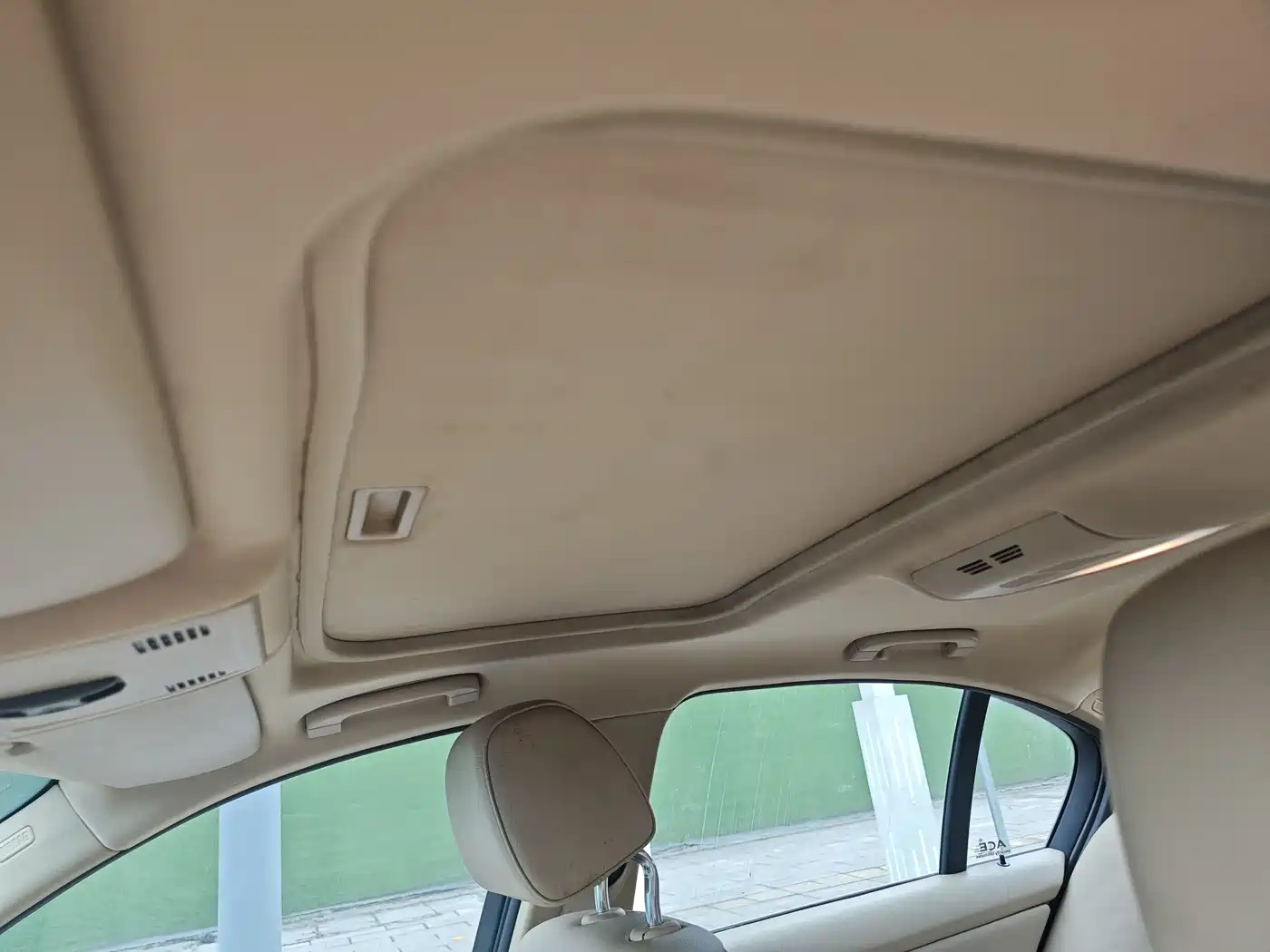 BMW 3 Series (Import) 2010 320i Luxury фото 10
