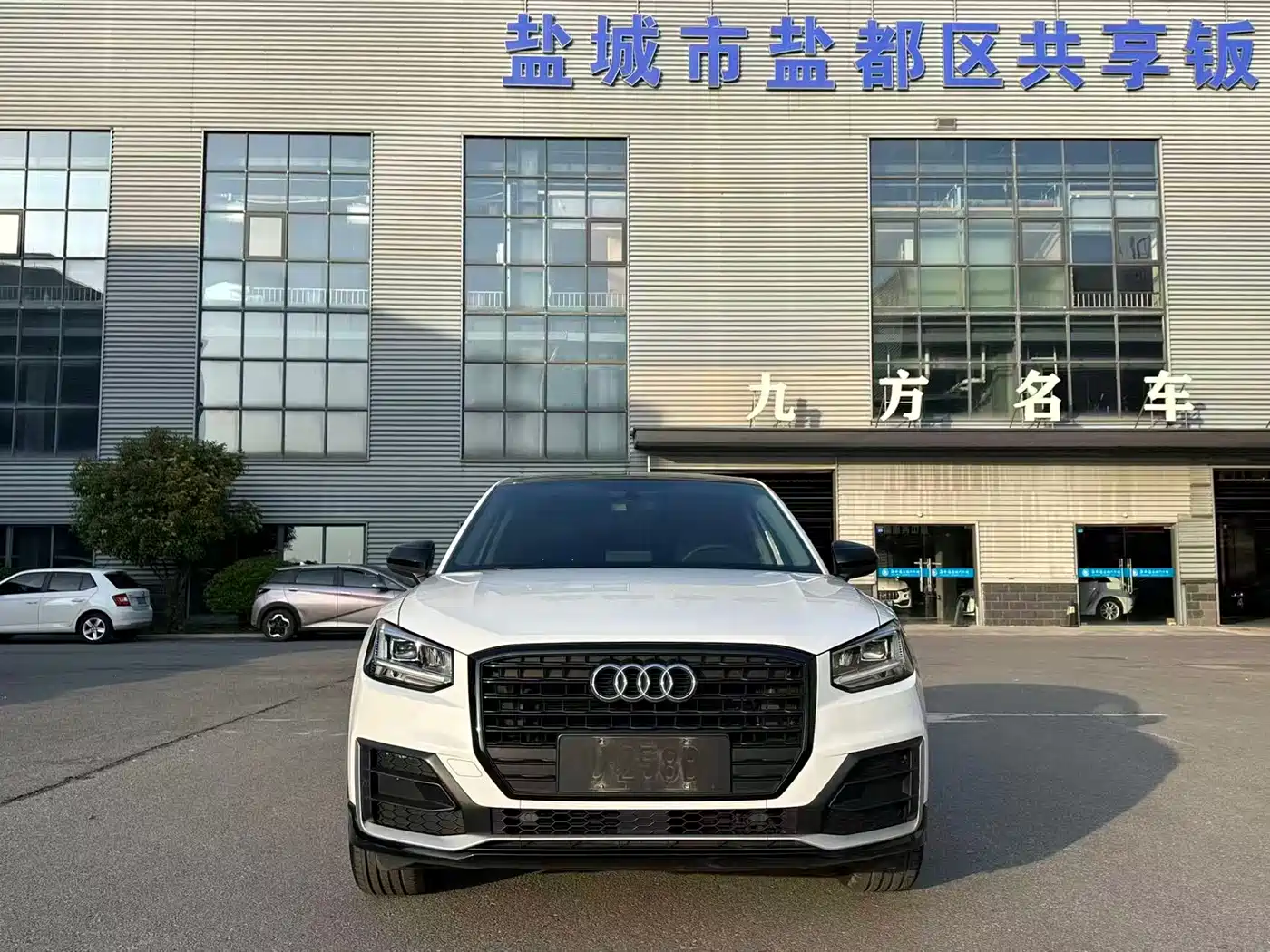 Audi Q2L 2020 35 TFSI Progressive Dynamic Model фото 2