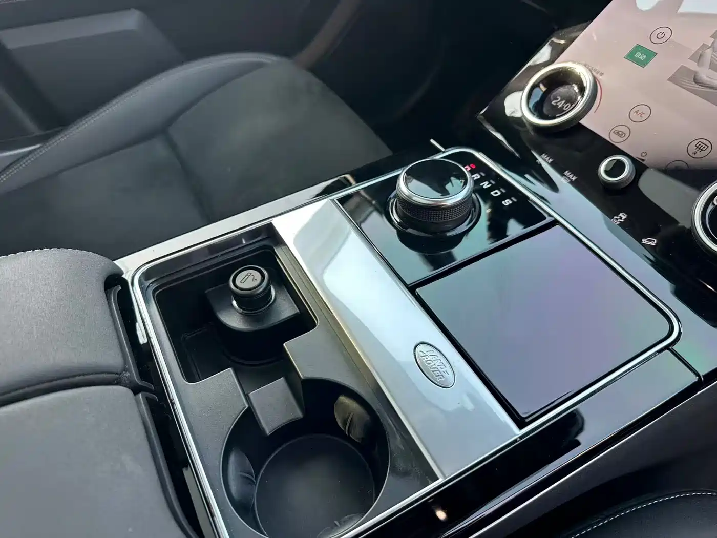 Land Rover Range Rover Velar 2018 P250 S фото 19