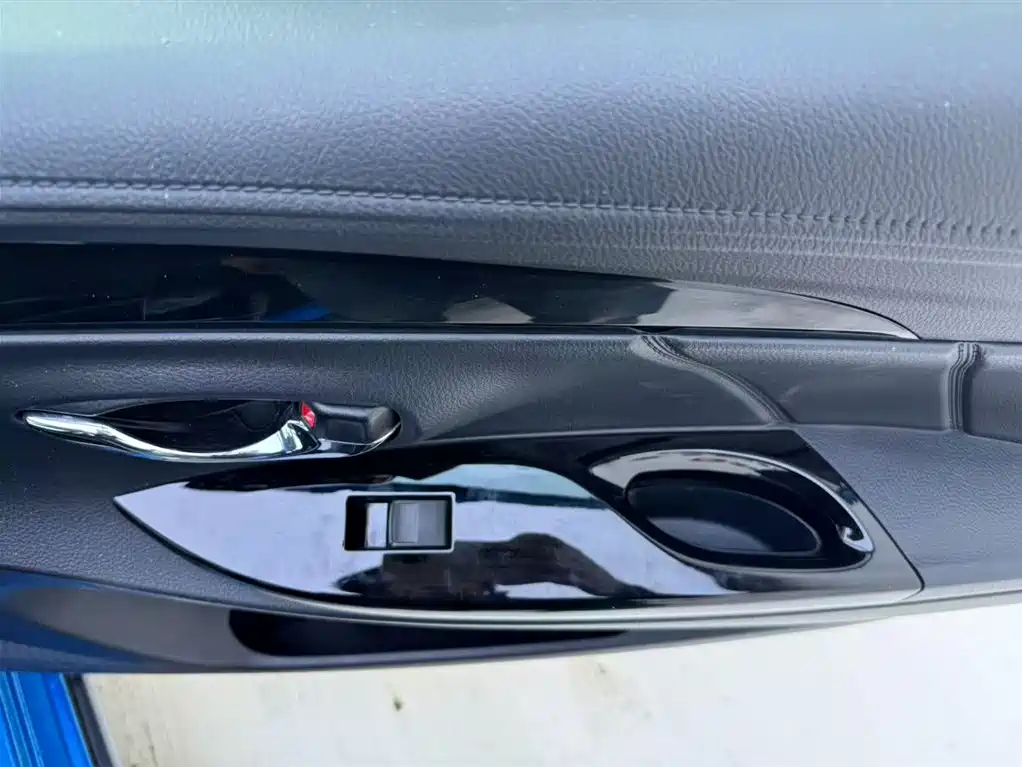 Toyota YARiS L Zhi Xuan 2022 Zhi Xuan X 1.5L CVT Luxury PLUS Edition фото 14