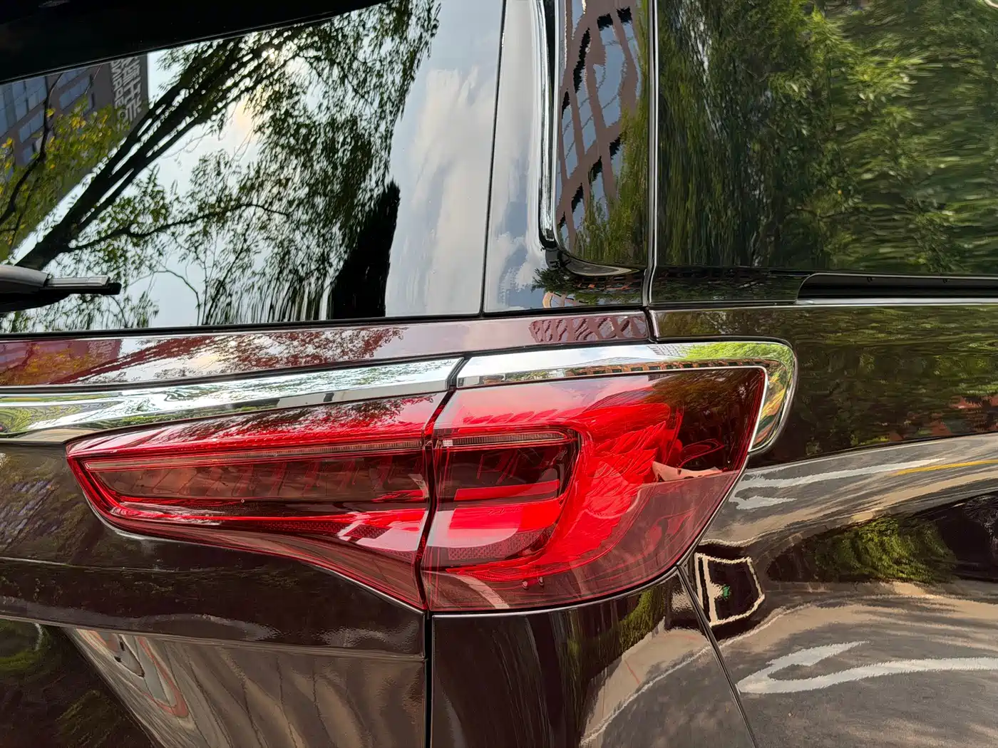 Photo 29 - Buick GL8