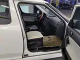 Фото 8 - Škoda Yeti