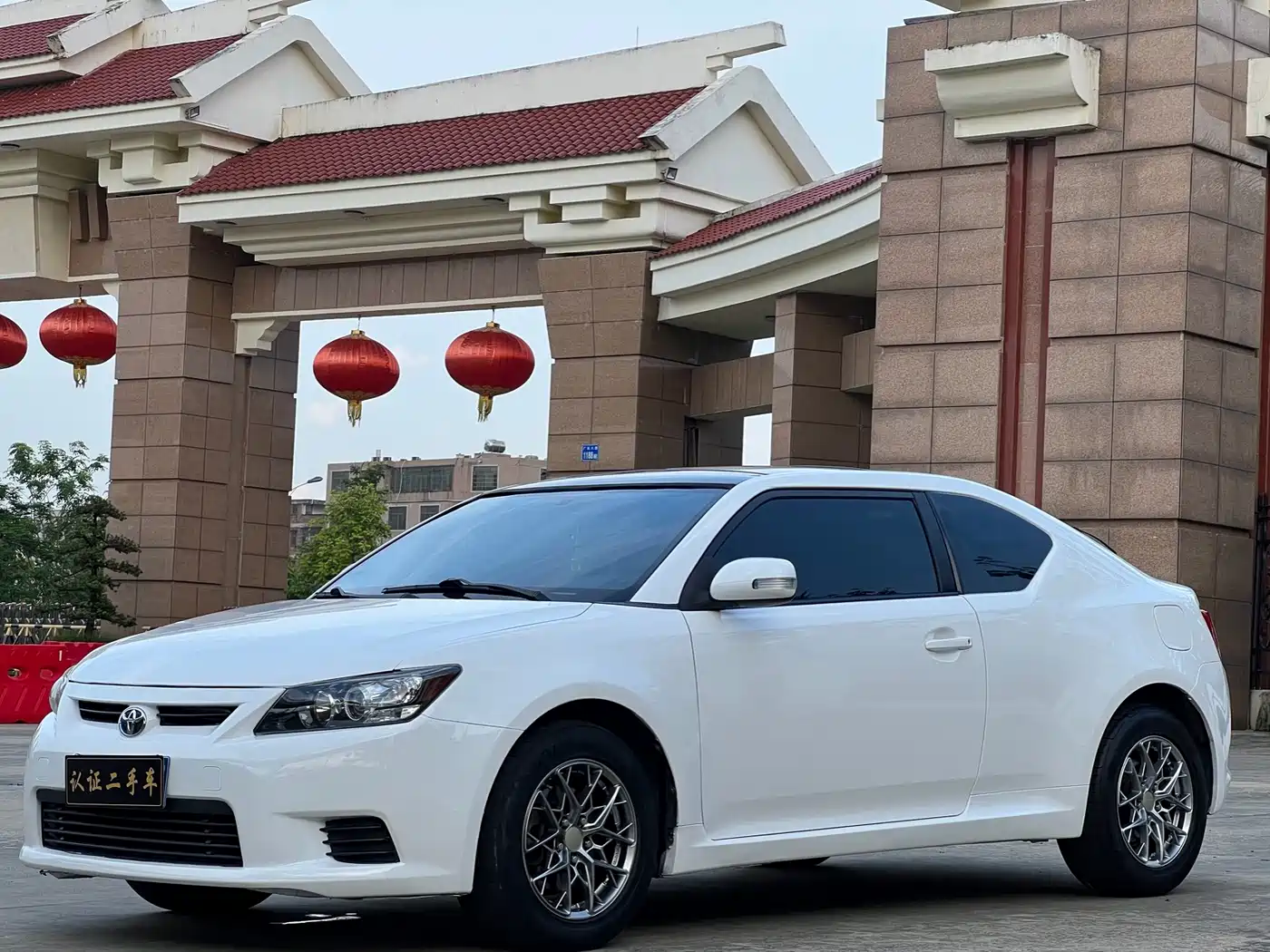 Toyota Zelos 2012 2011 2.5L Luxury Edition