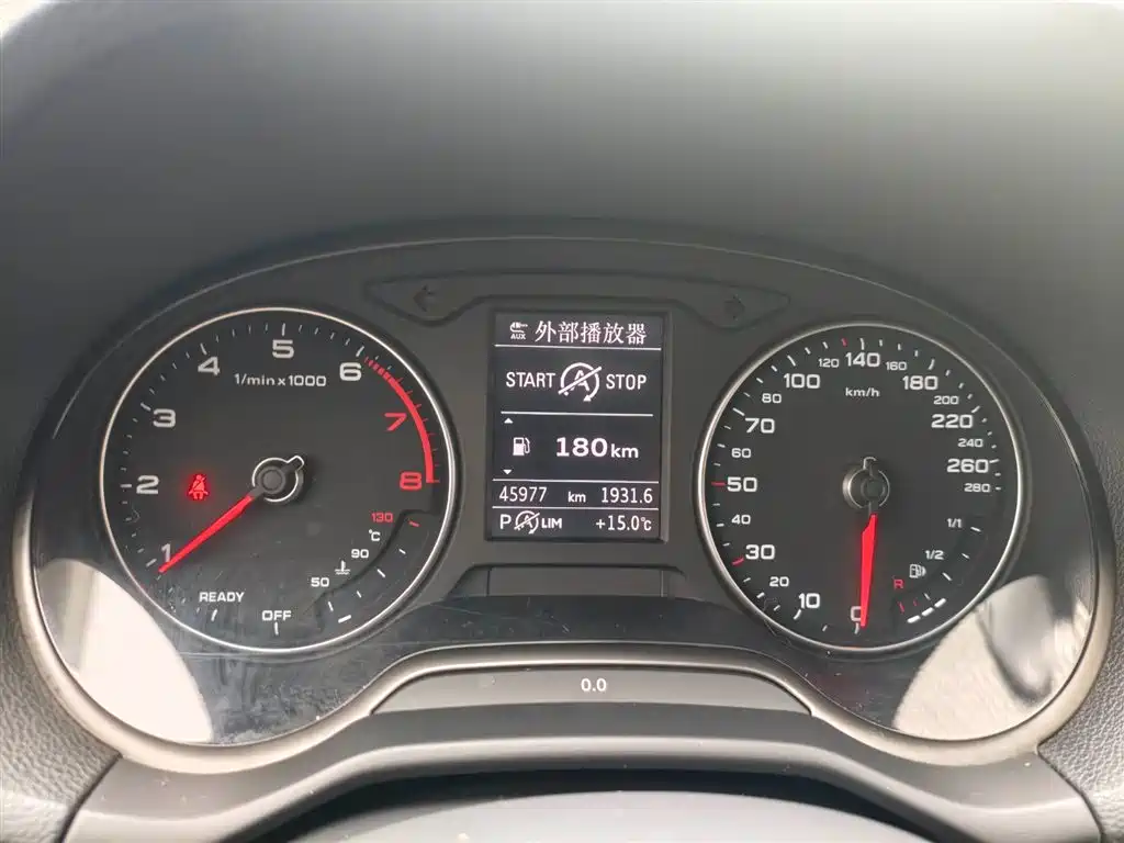 Audi Q2L 2020 35 TFSI Progressive Dynamic Model фото 18