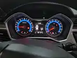 Фото 12 - Geely Vision X3