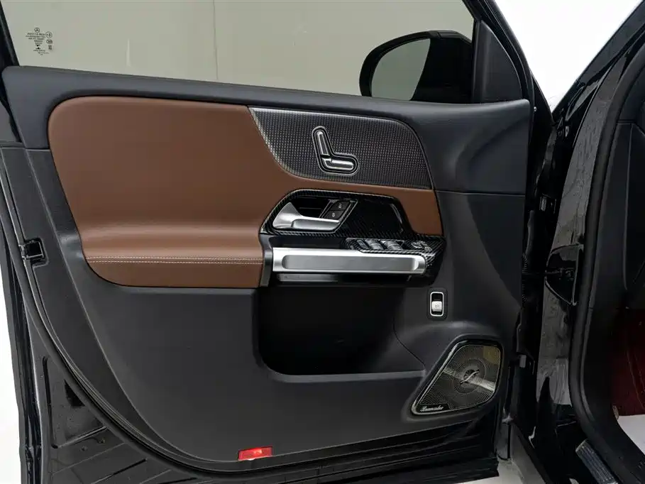 Mercedes-Benz GLB 2022 Facelift GLB 200 Fashion Style фото 23
