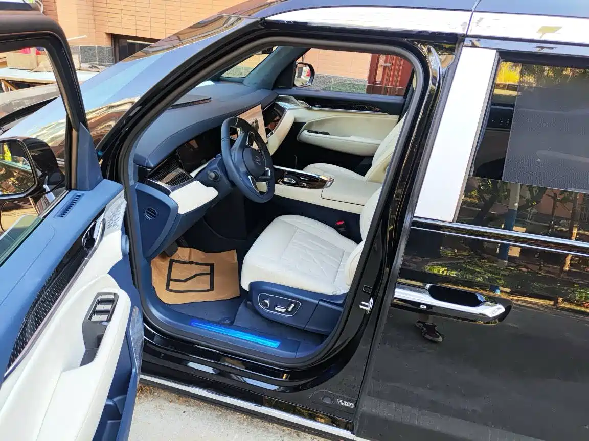 ZEEKR EXTREME KRYPTON 009