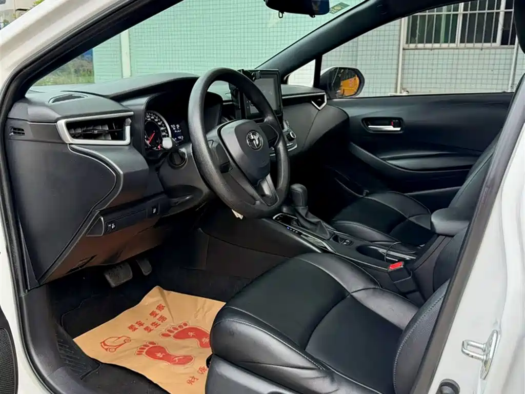 Toyota Levin 2021 185T CVT Progressive Edition фото 12