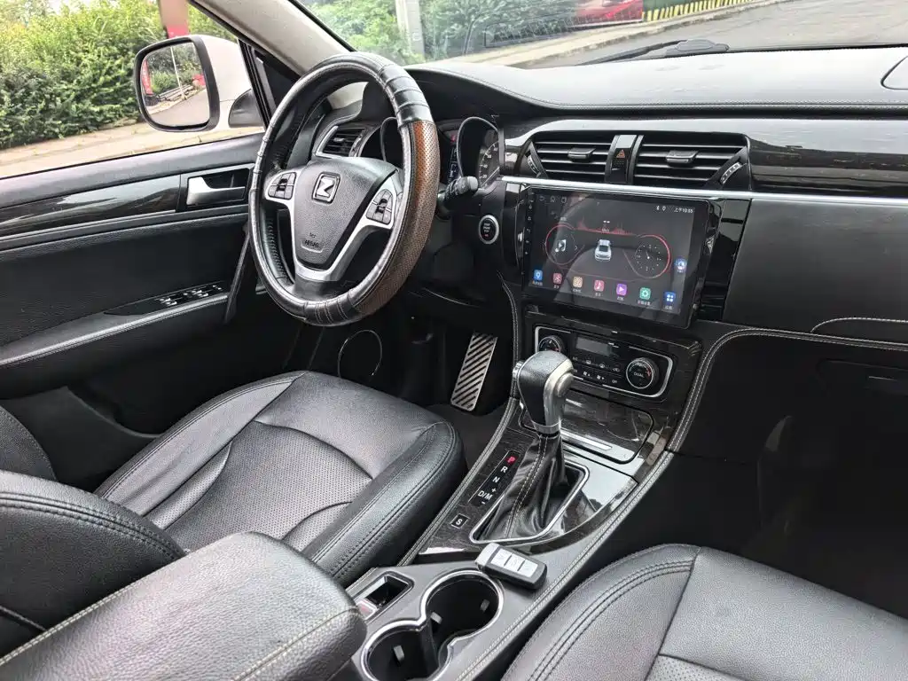 صورة 8 - Zotye T600