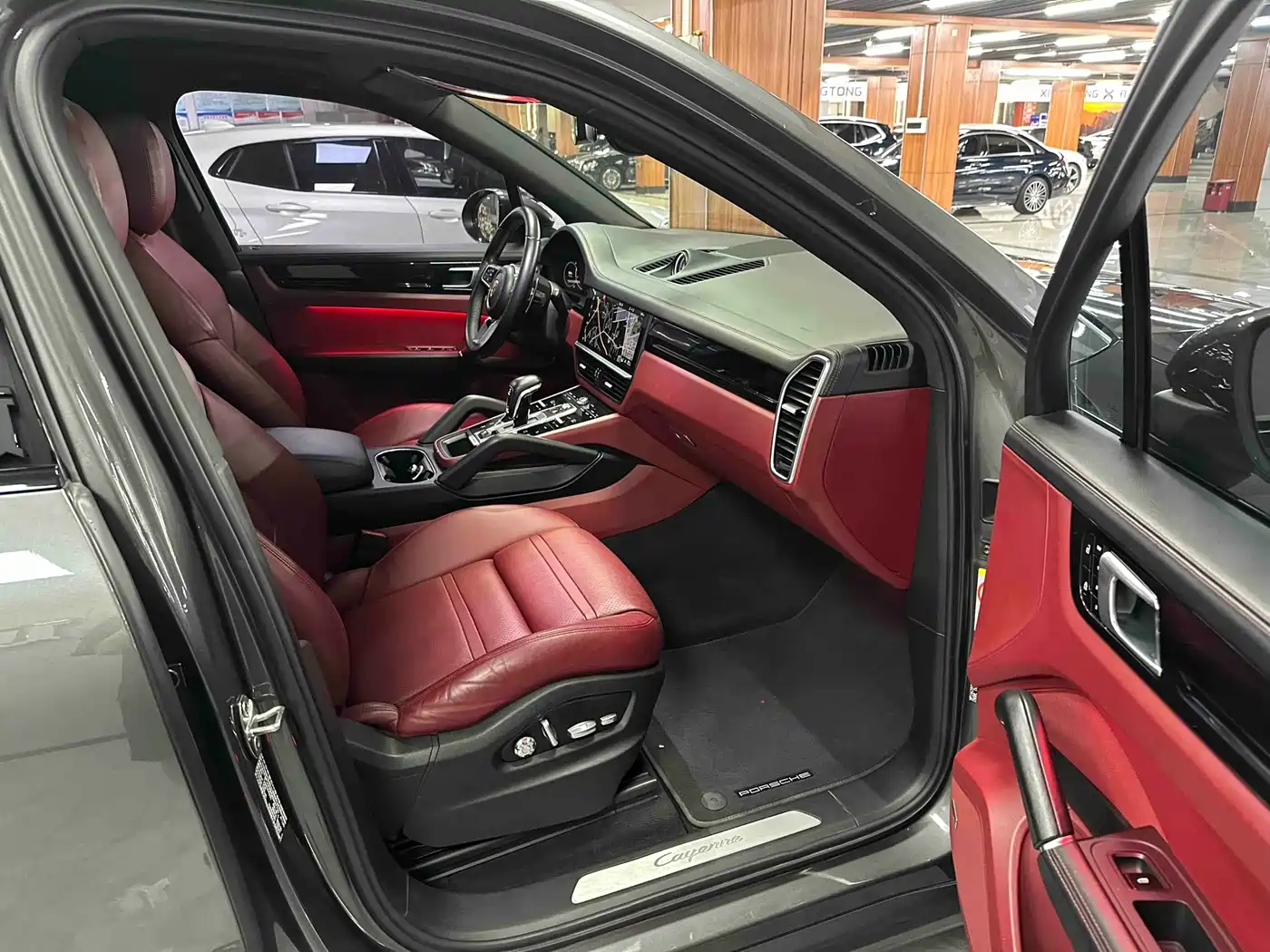 Porsche Cayenne 2019 Cayenne 3.0T фото 6