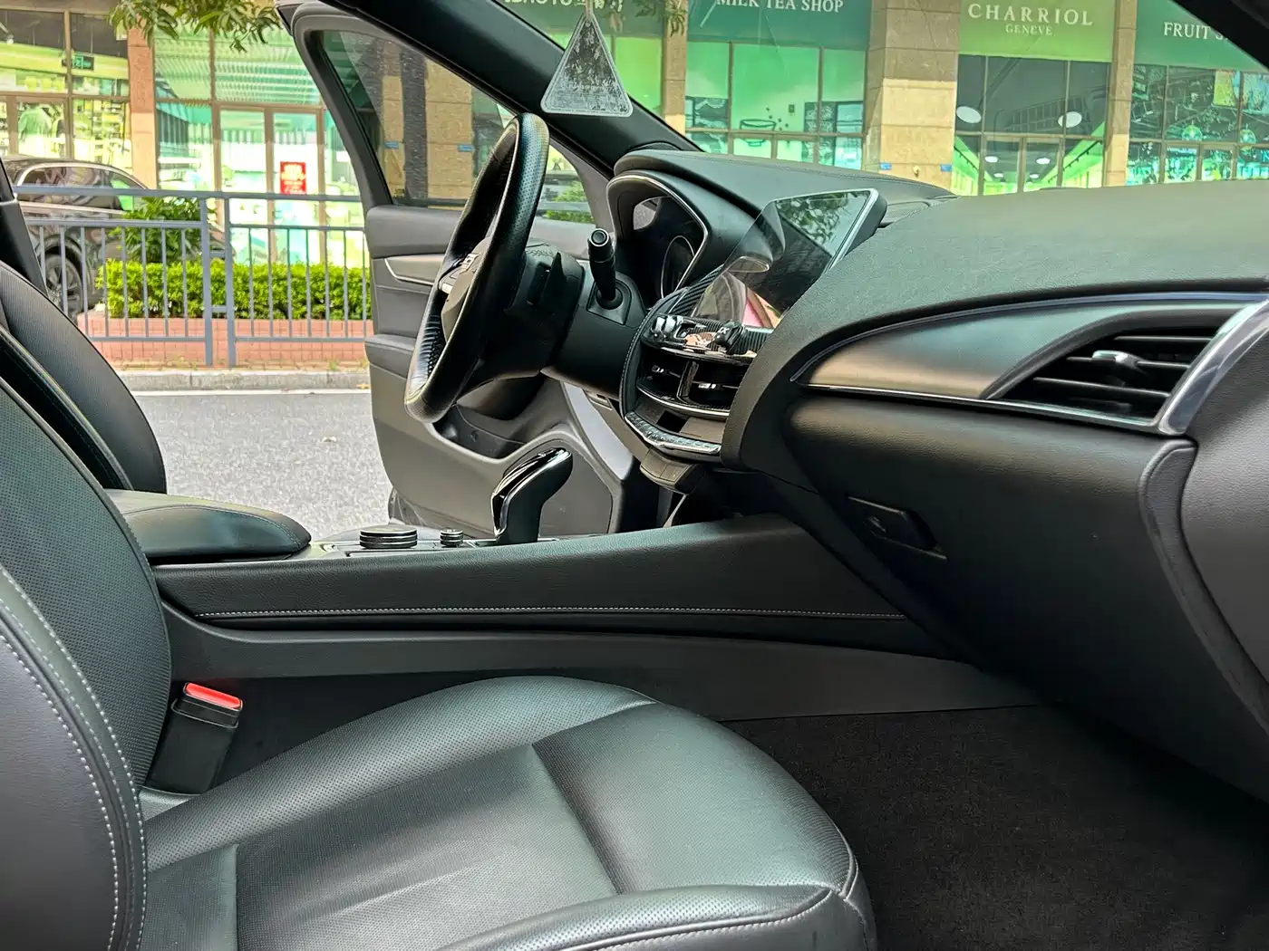 Cadillac CT5 2021 28T Luxury фото 32