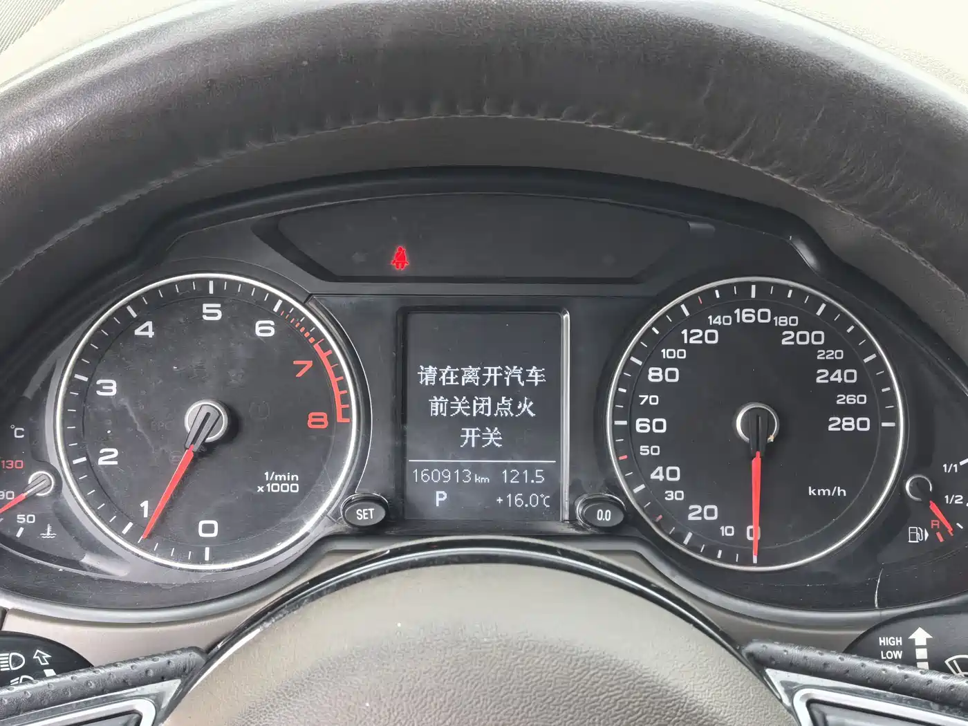 Audi Q5 2015 40 TFSI Technology фото 8