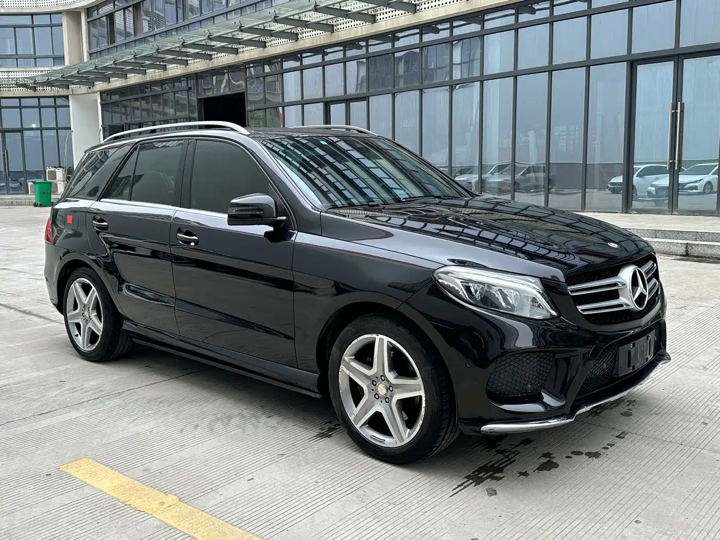 Mercedes-Benz GLE 2015 GLE 400 4MATIC фото 3