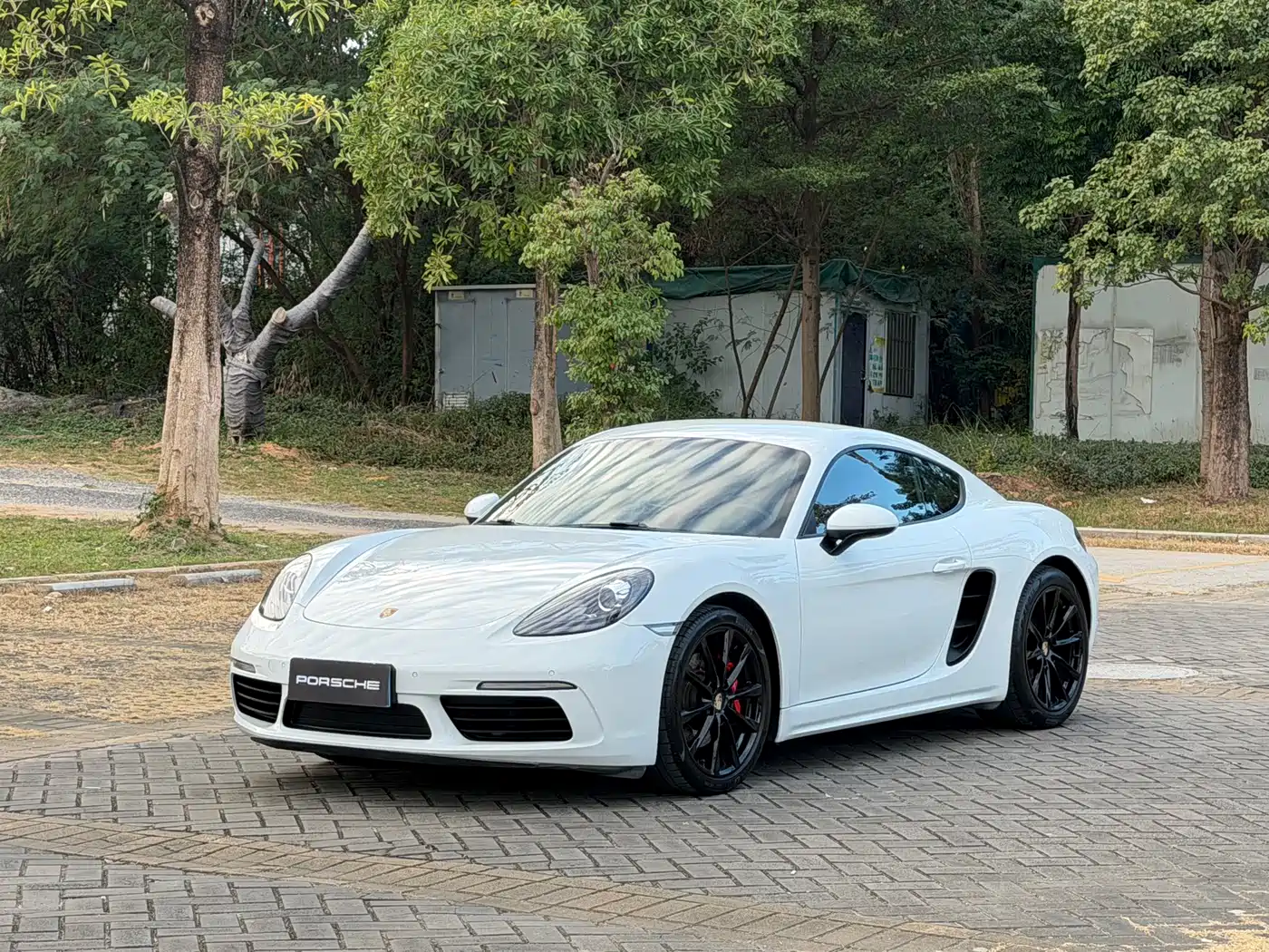 Porsche 718 2018 Cayman 2.0T
