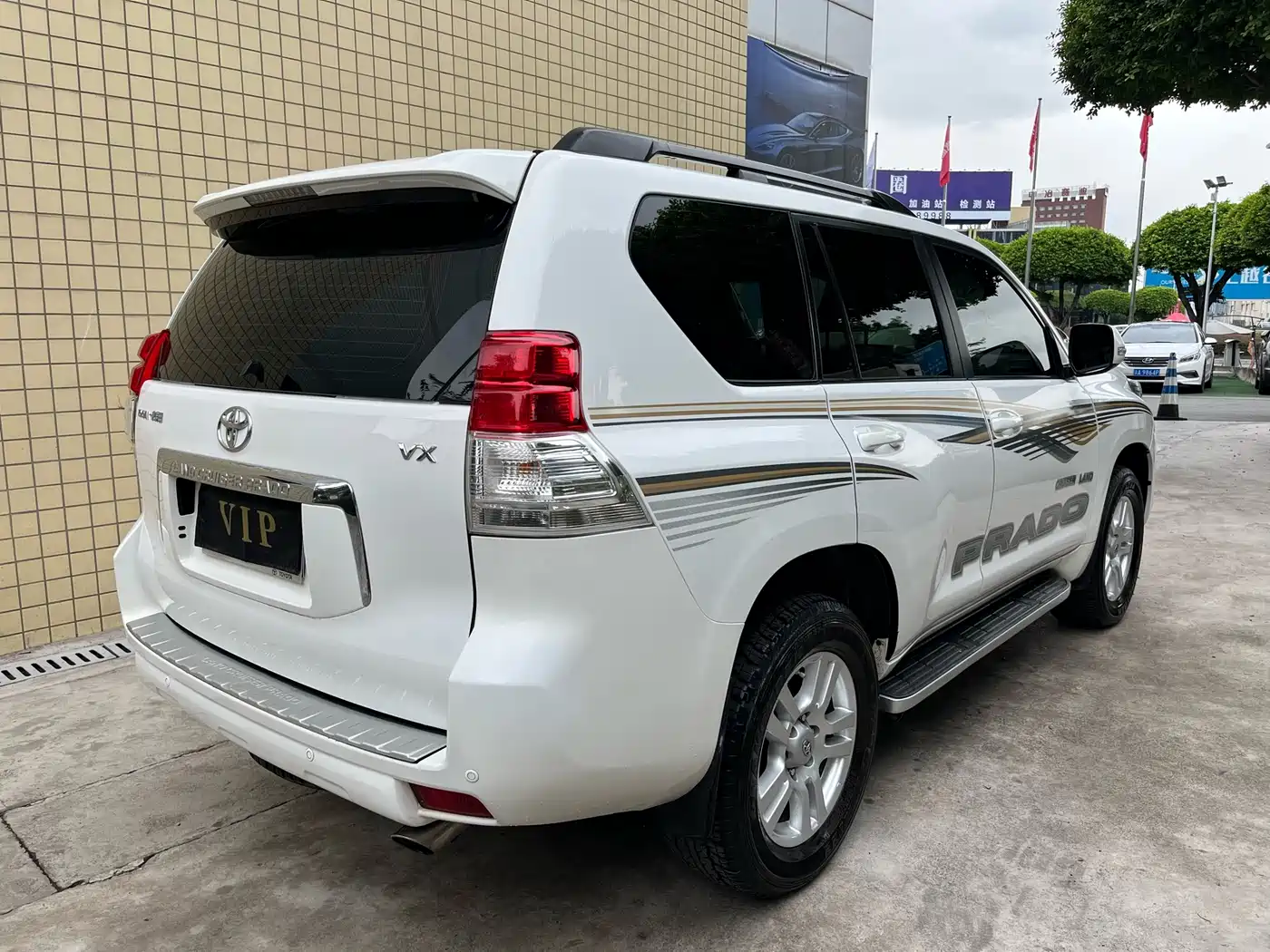 Toyota Prado 2010 4.0L Automatic VX NAVI фото 5