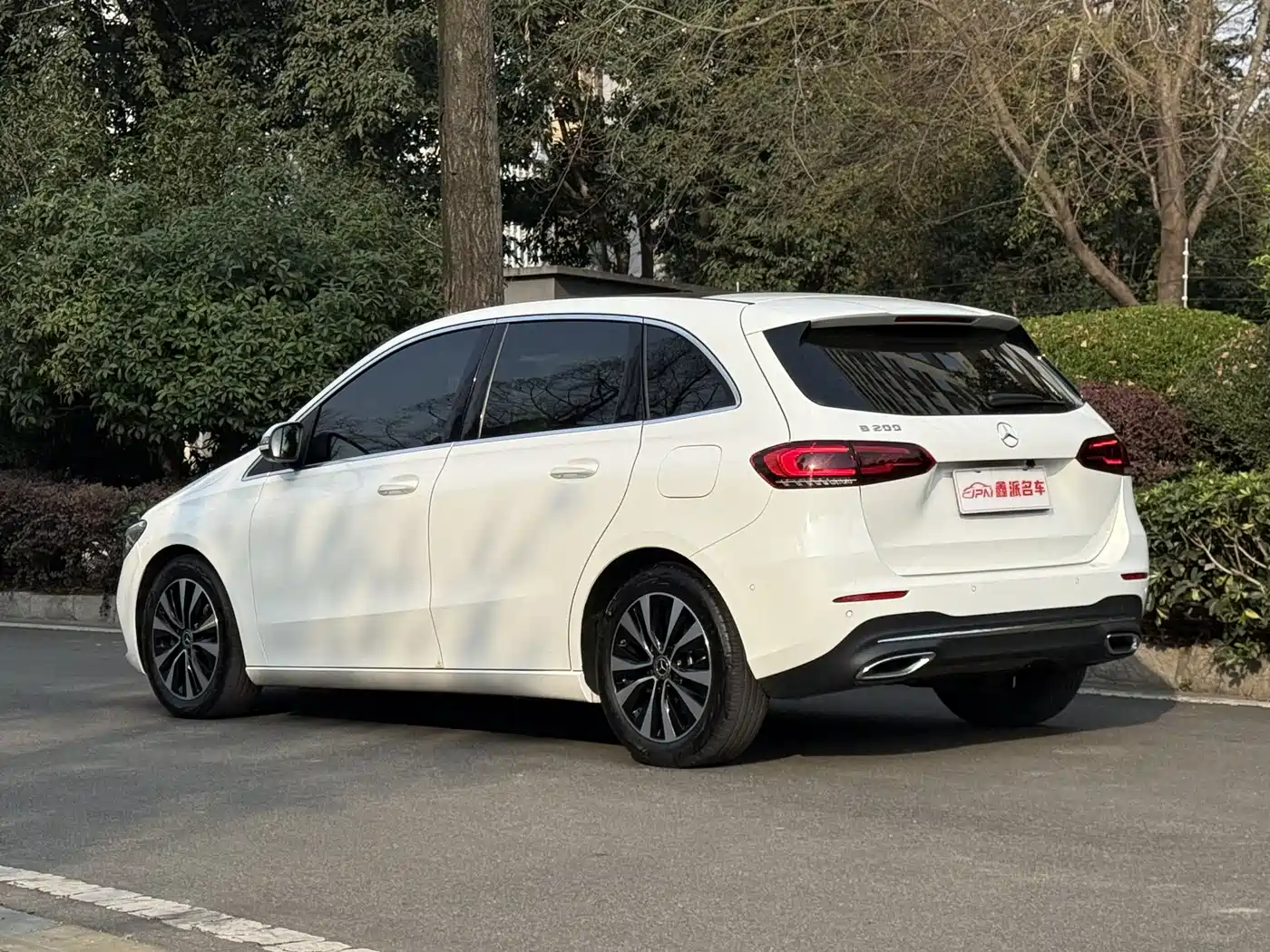 MERCEDES-BENZ CLASS B