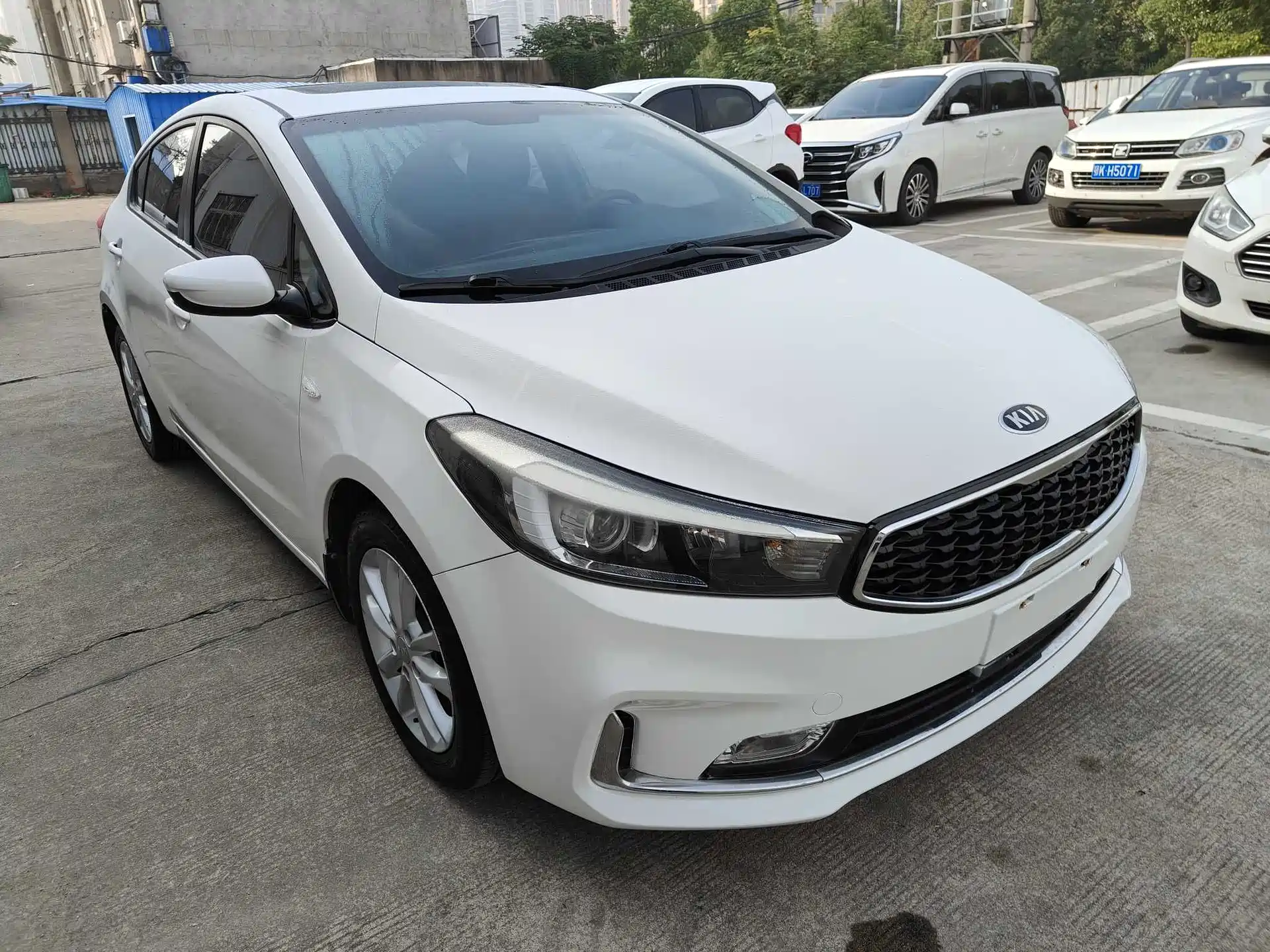 Фото 3 - Kia K3