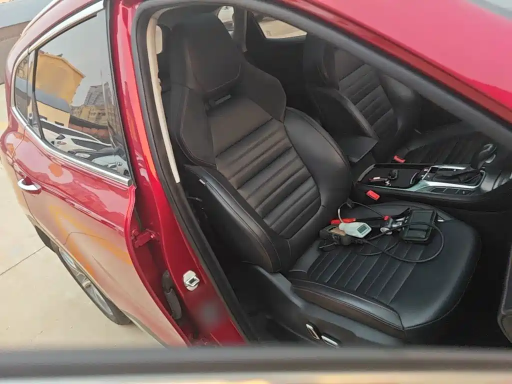 MG HS 2019 2018 20T Auto 2WD Hormone Excitement Edition (China V)
