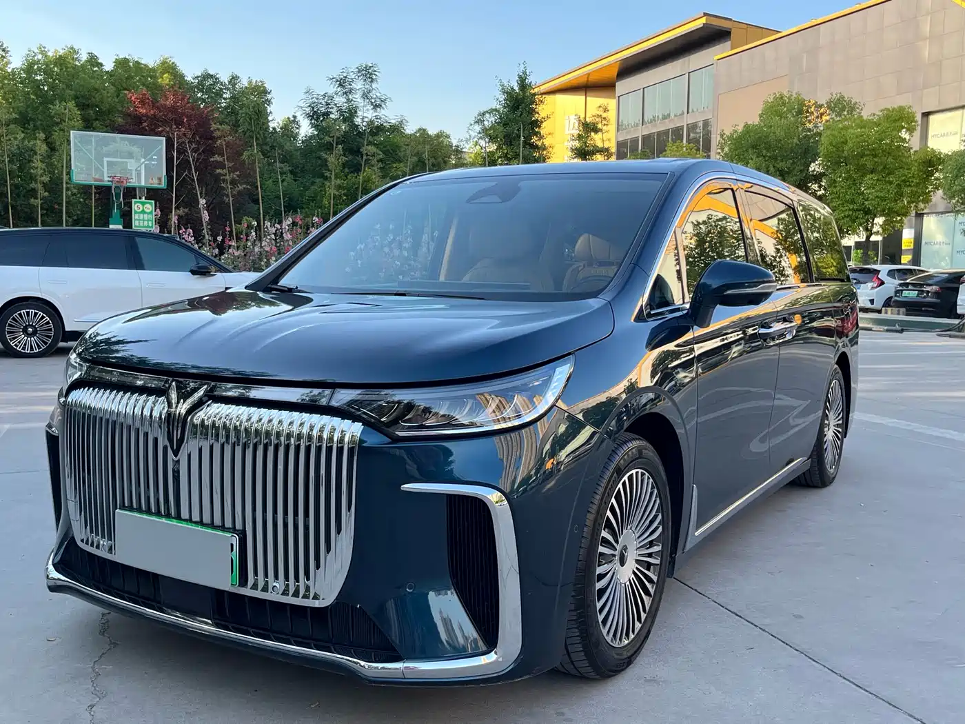 Voyah Auto Voyah Dreamer 2025 PHEV AWD Flagship Kunpeng Edition